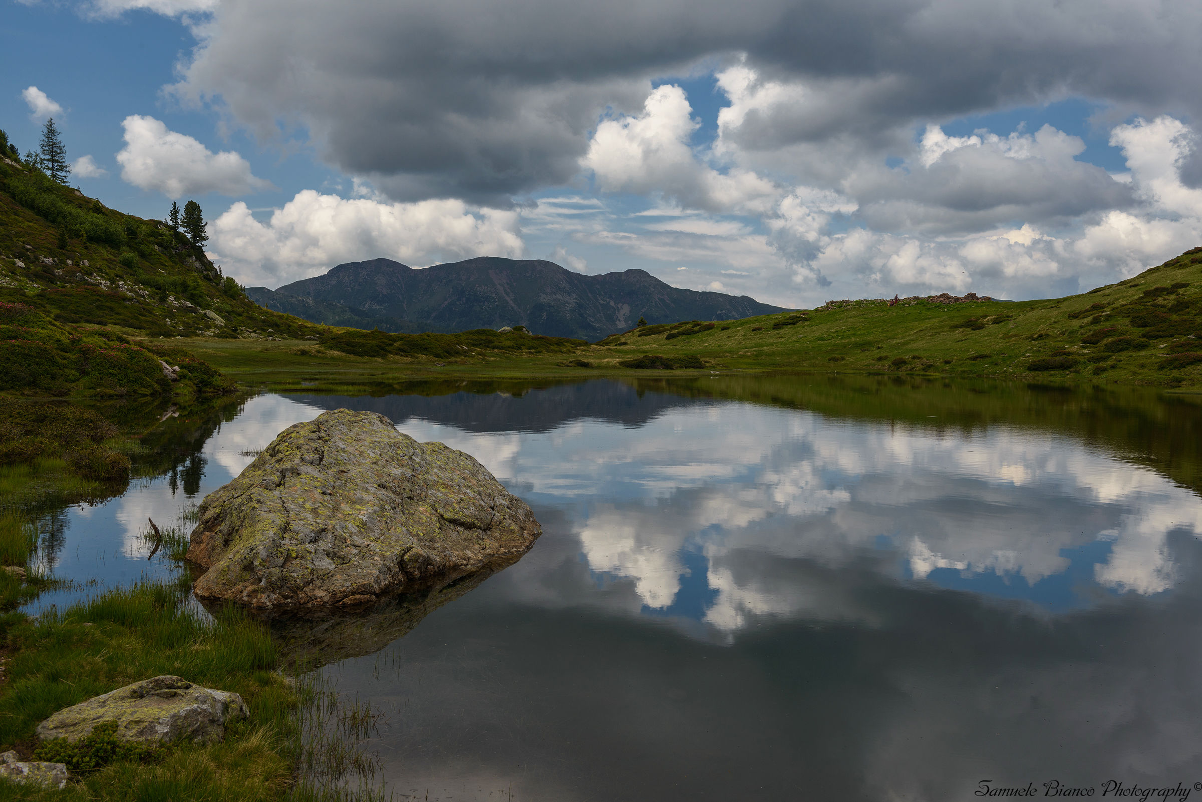 Lago delle Buse - Reflections