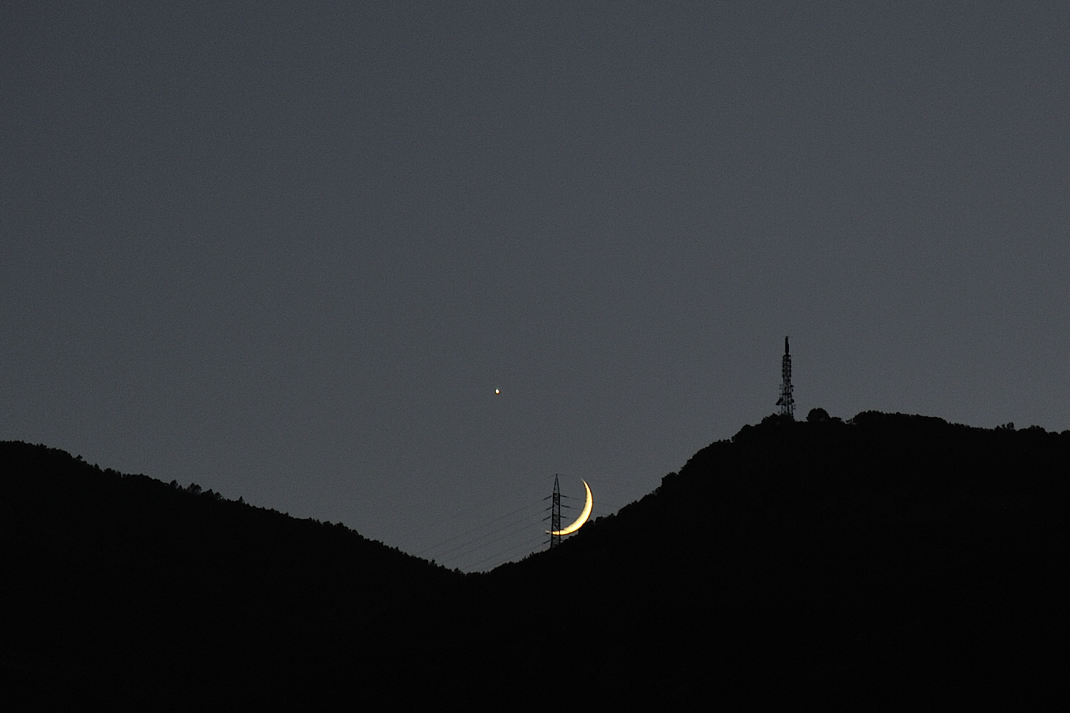 Il bacio della Luna a Venere