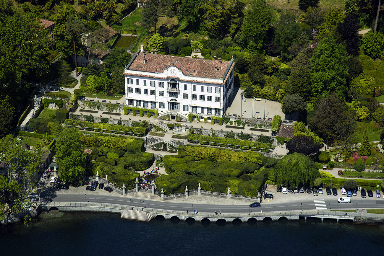 House on the lake