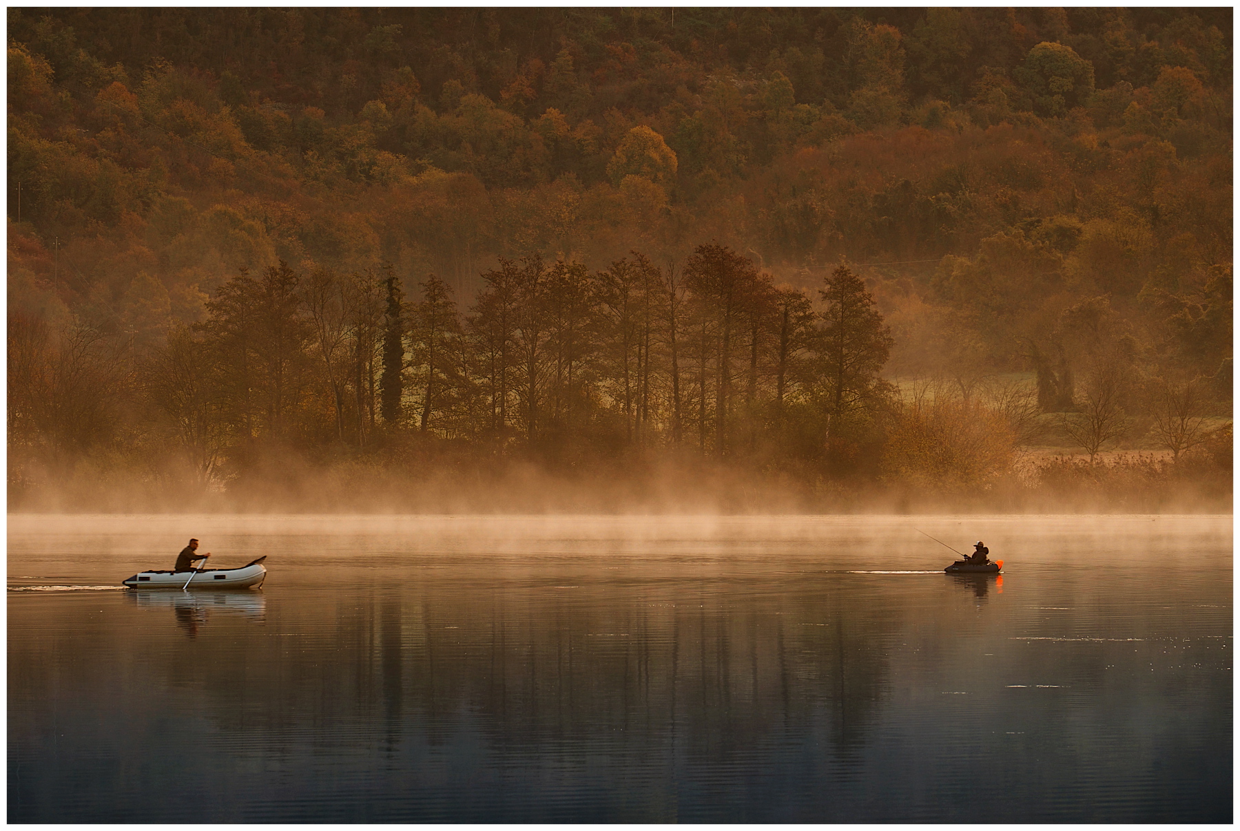 Morning lake pastimes