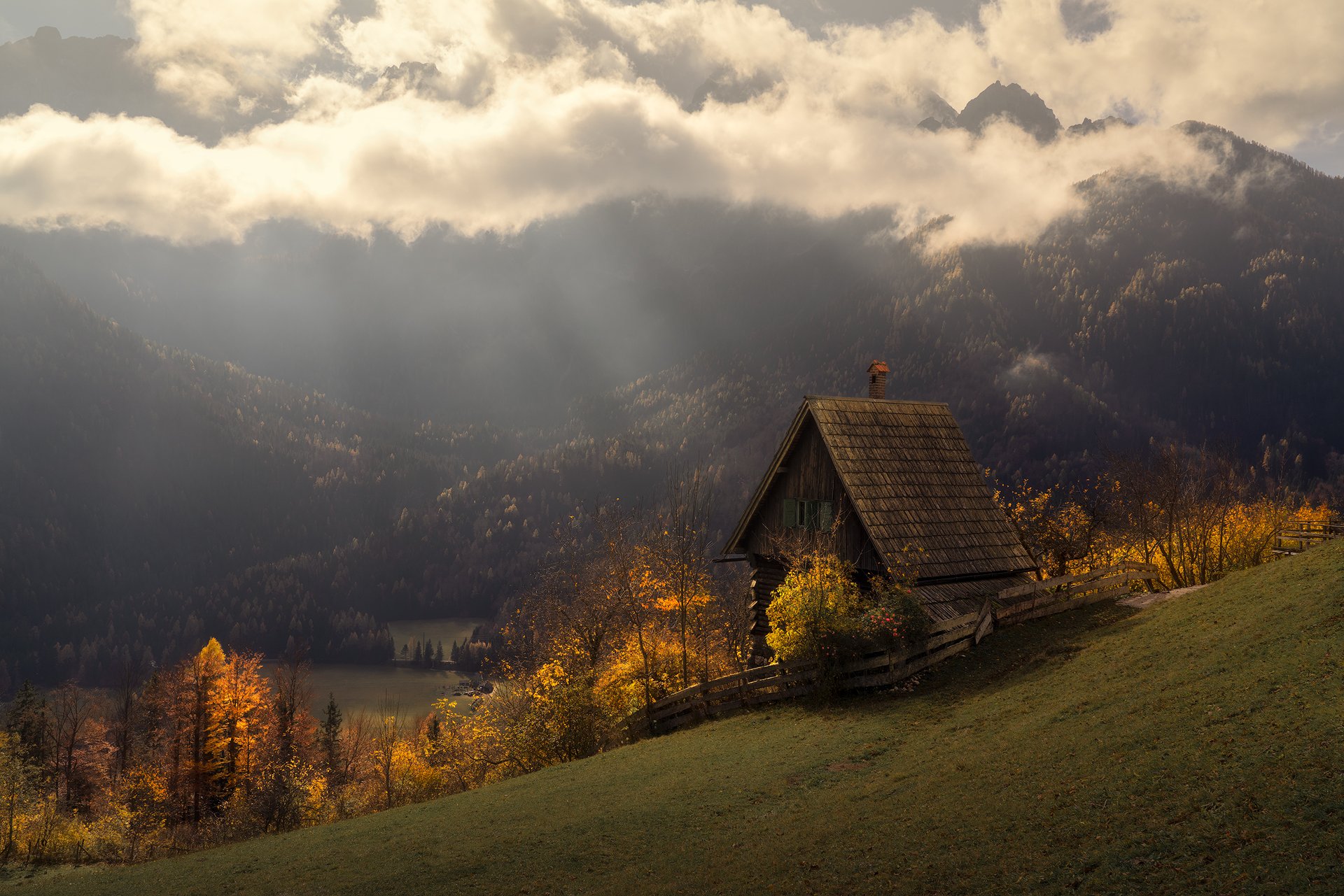 Autumn in sLOVEnia