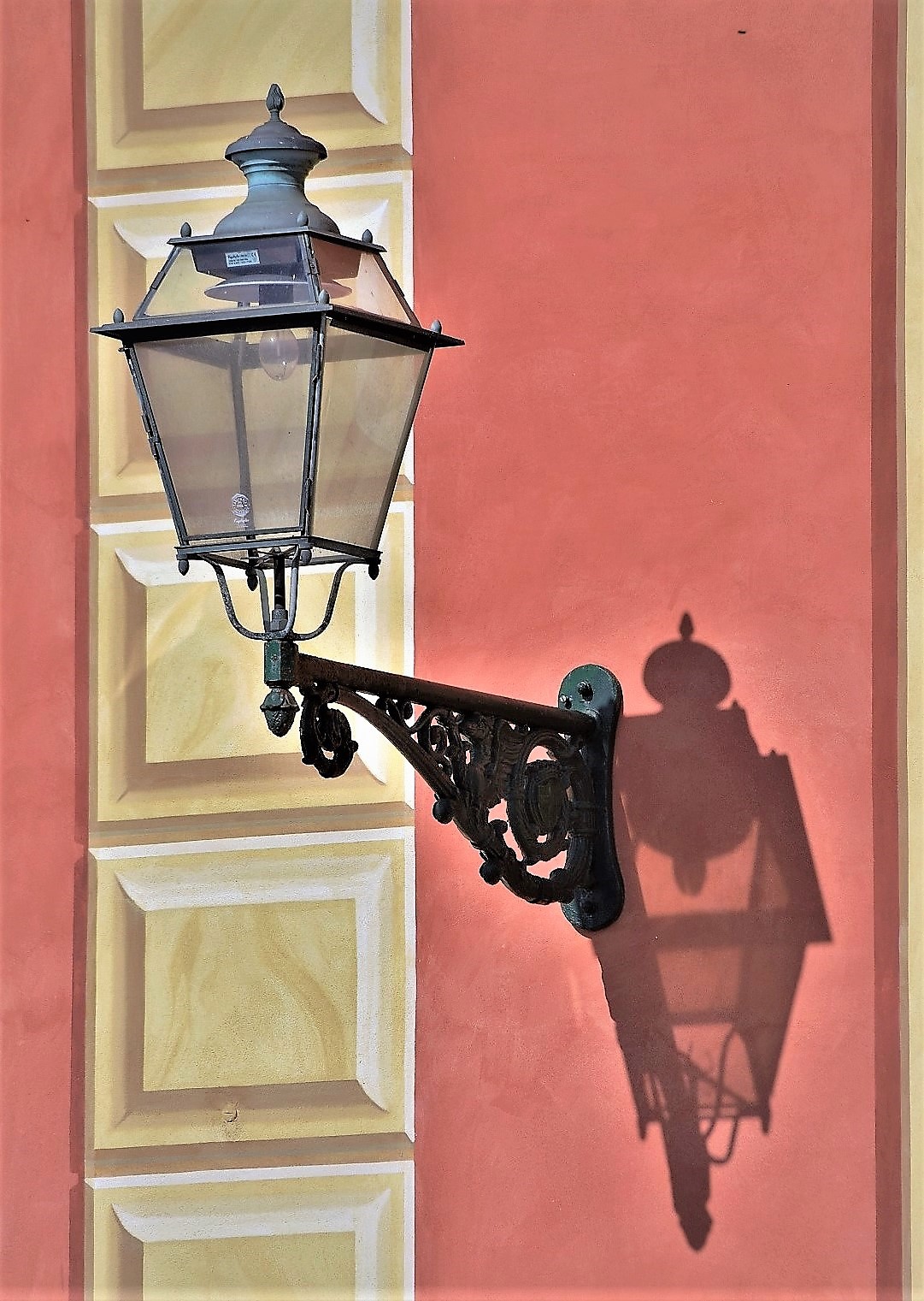 L'ombra della luce