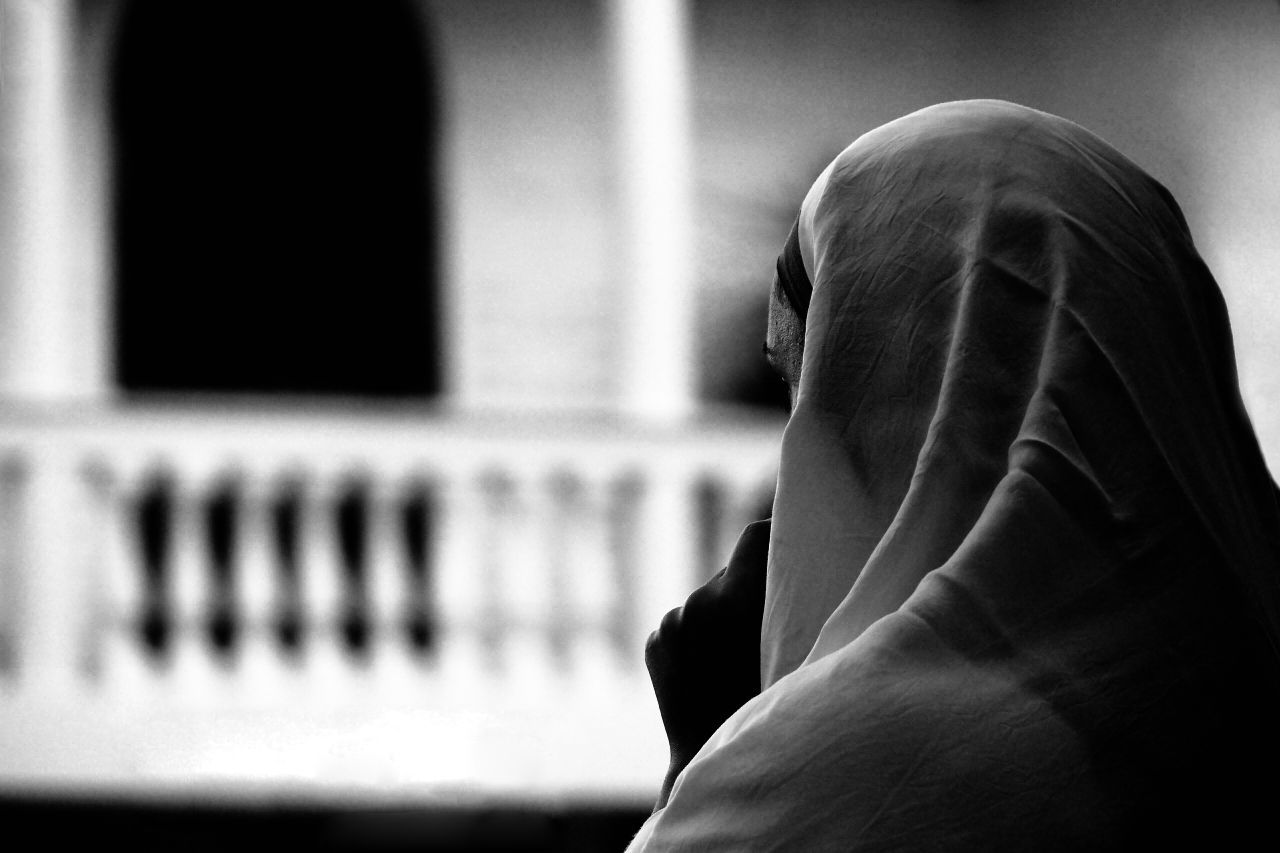 Veiled thoughts