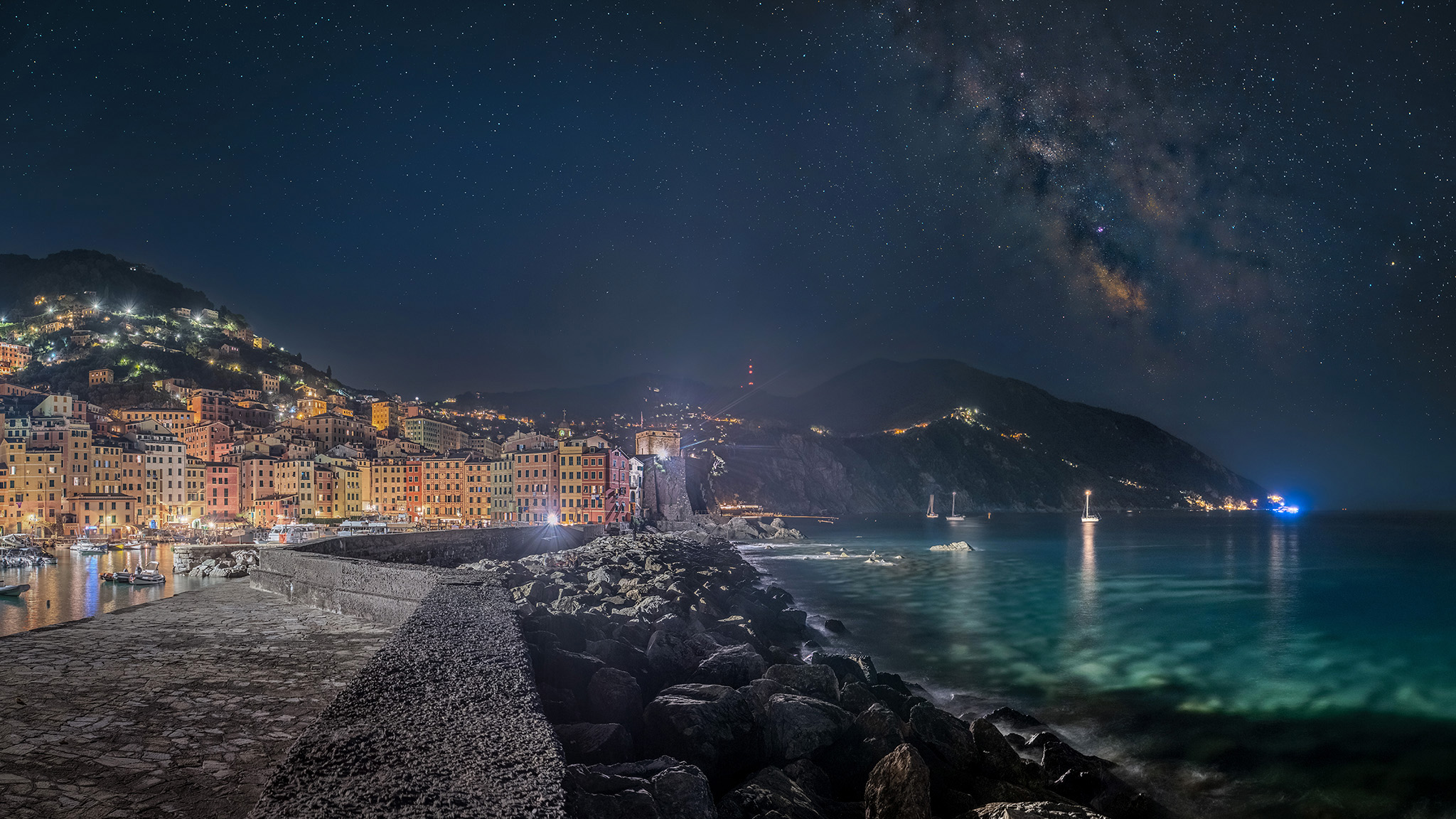 Camogli, tra luci, mare e stelle