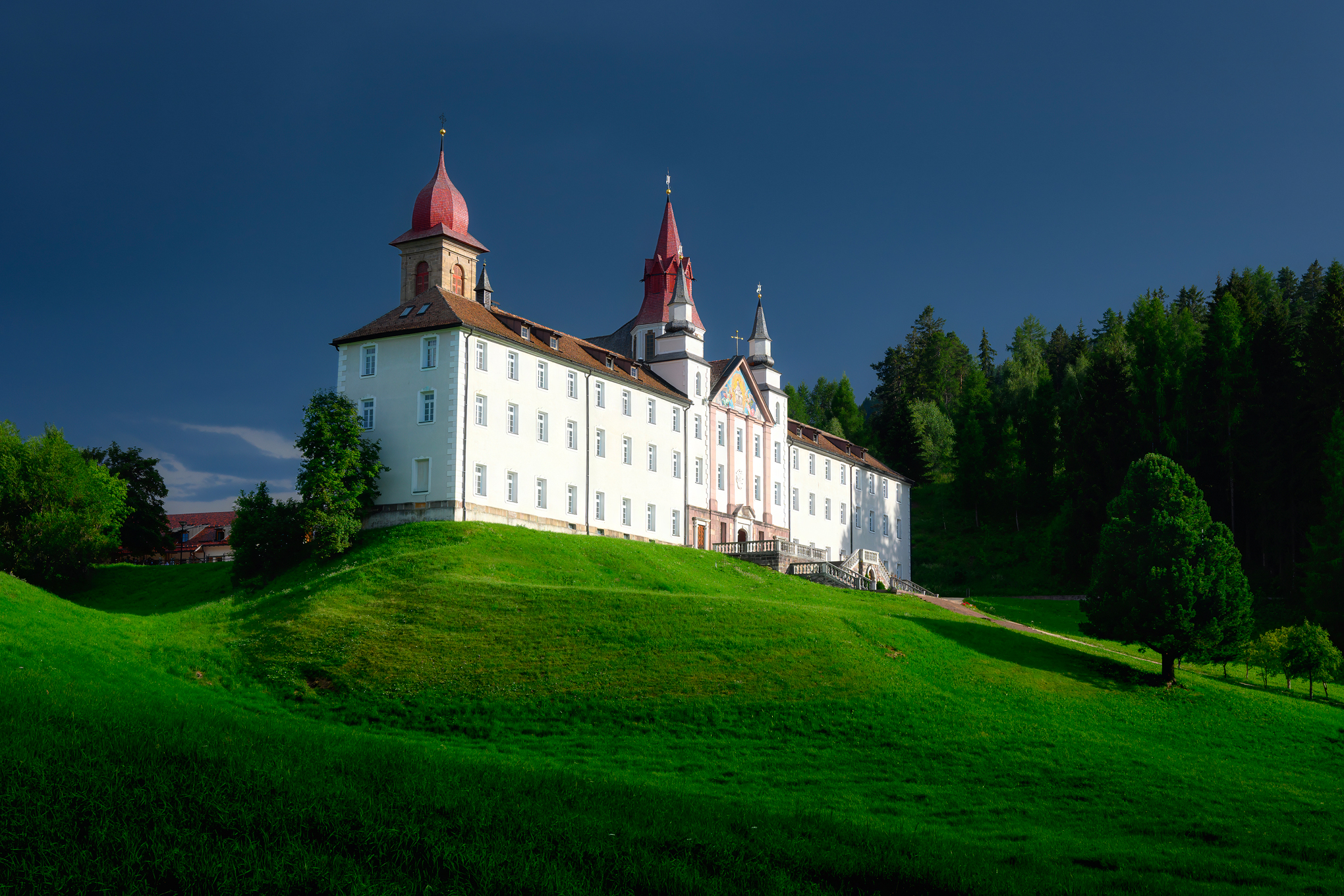 Pietralba