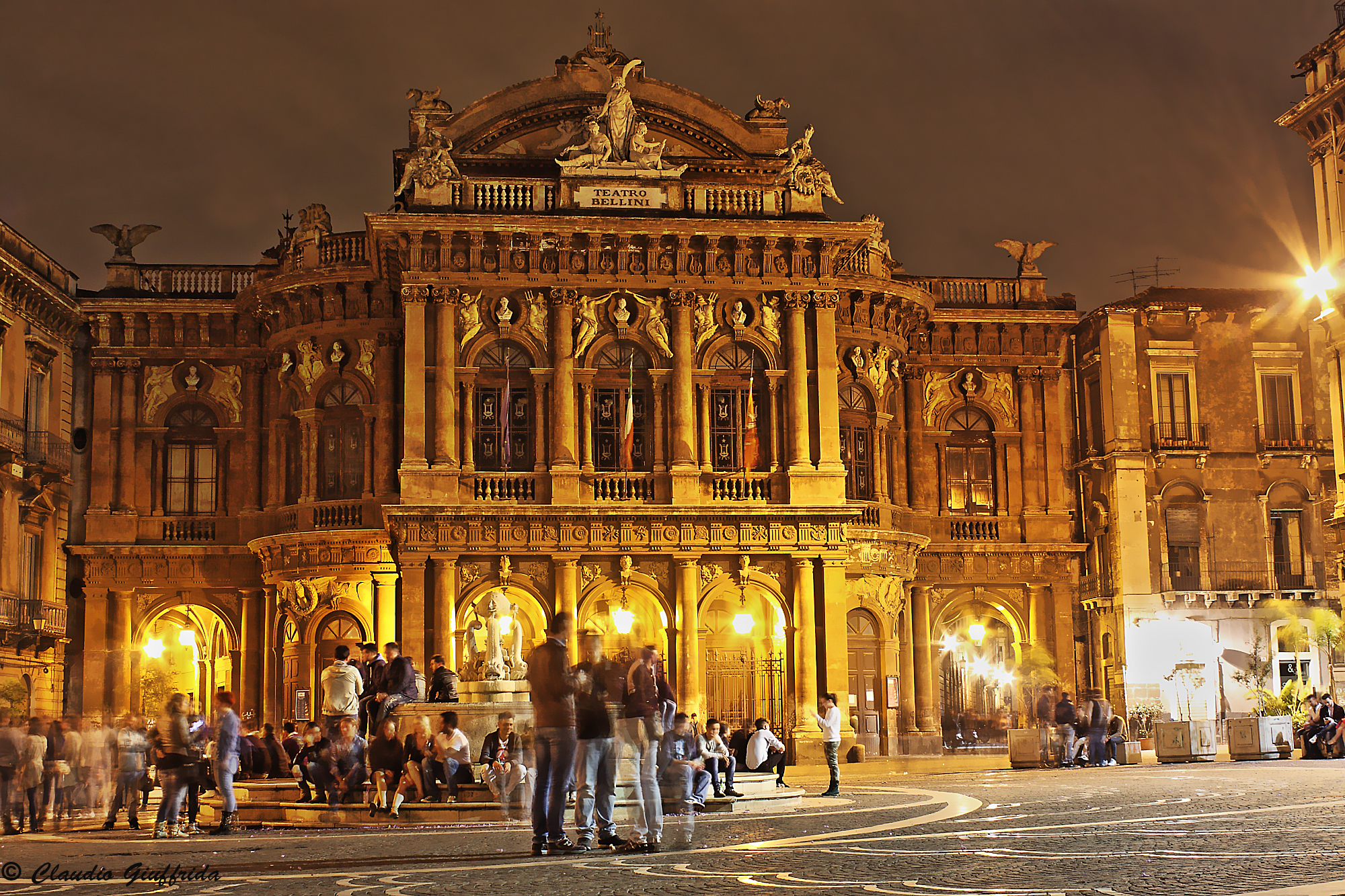Piazza Teatro Massimo di Catania