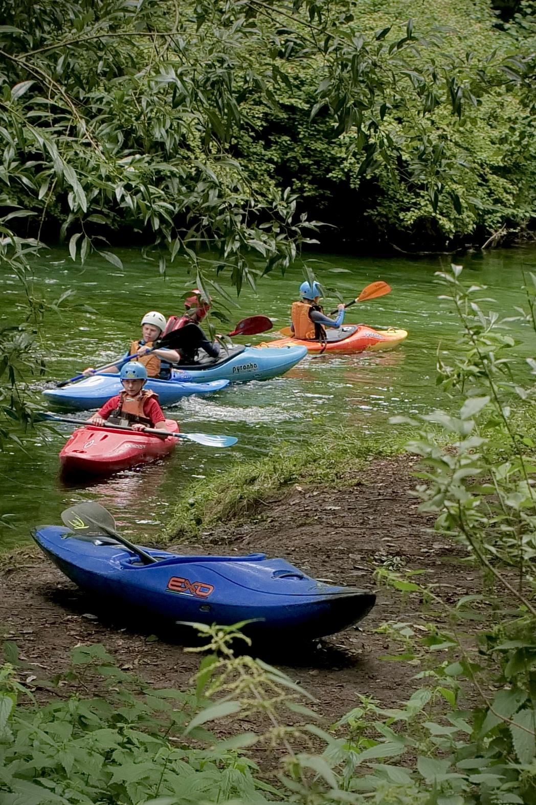 Canoeists