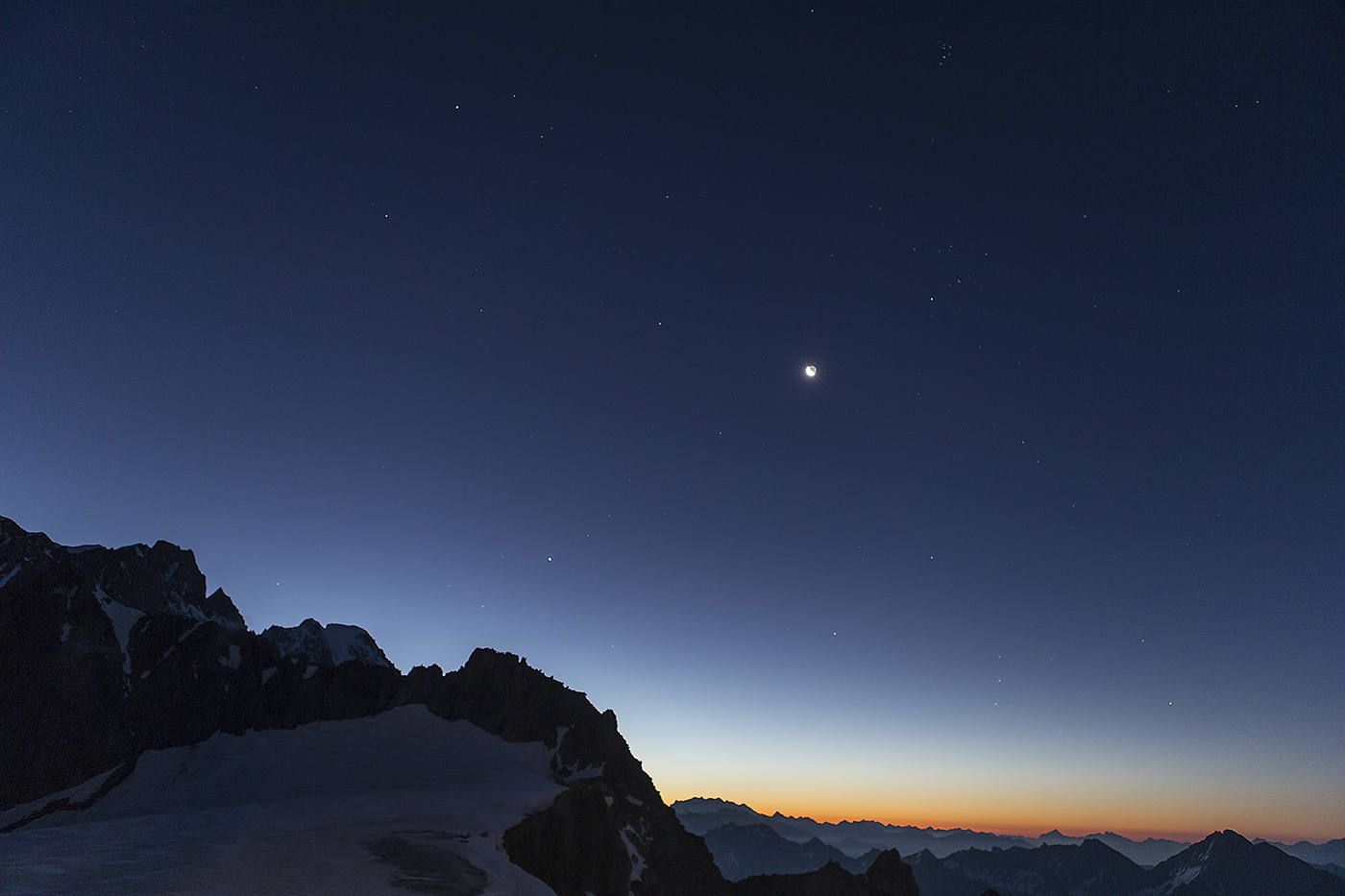 Alba dal Rifugio Torino