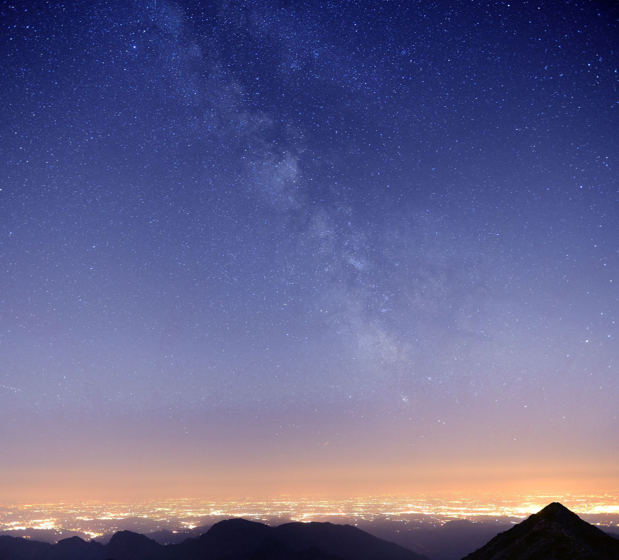 Verona with the Milky Way from Cima Carega