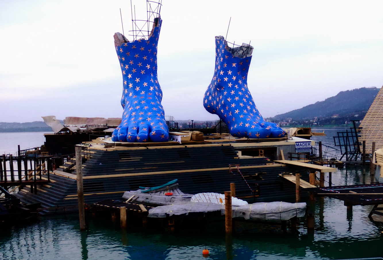 Piedi indubbiamente artistici