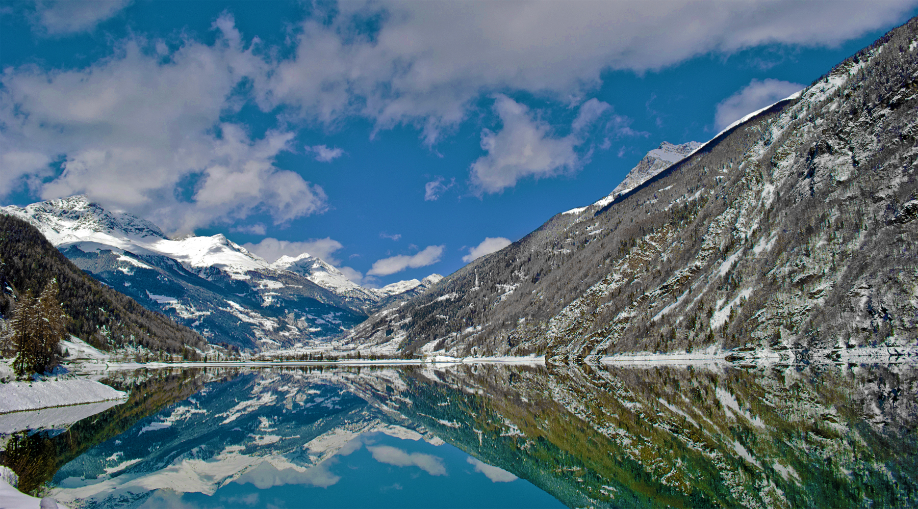 Speccho from the Bernina Express