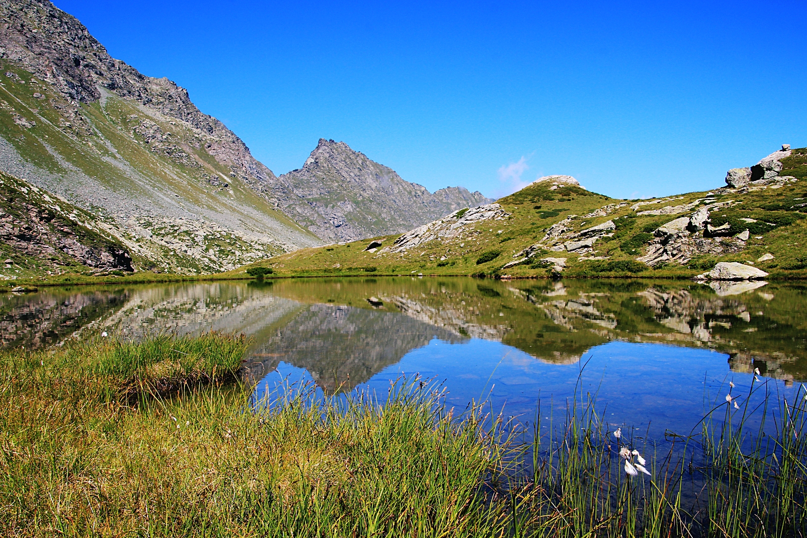 Riflessi sul laghetto di Arbancie