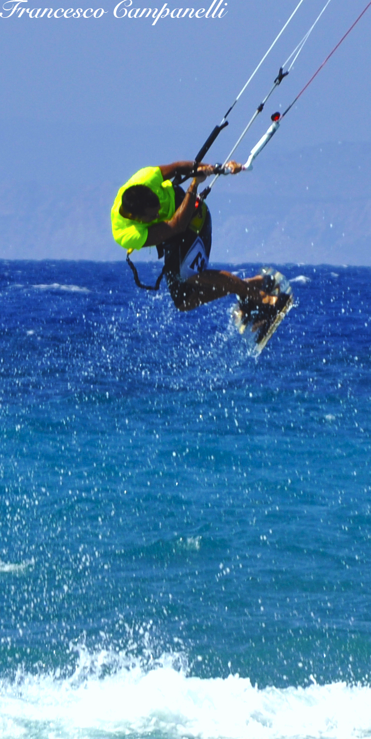 Kitesurfing