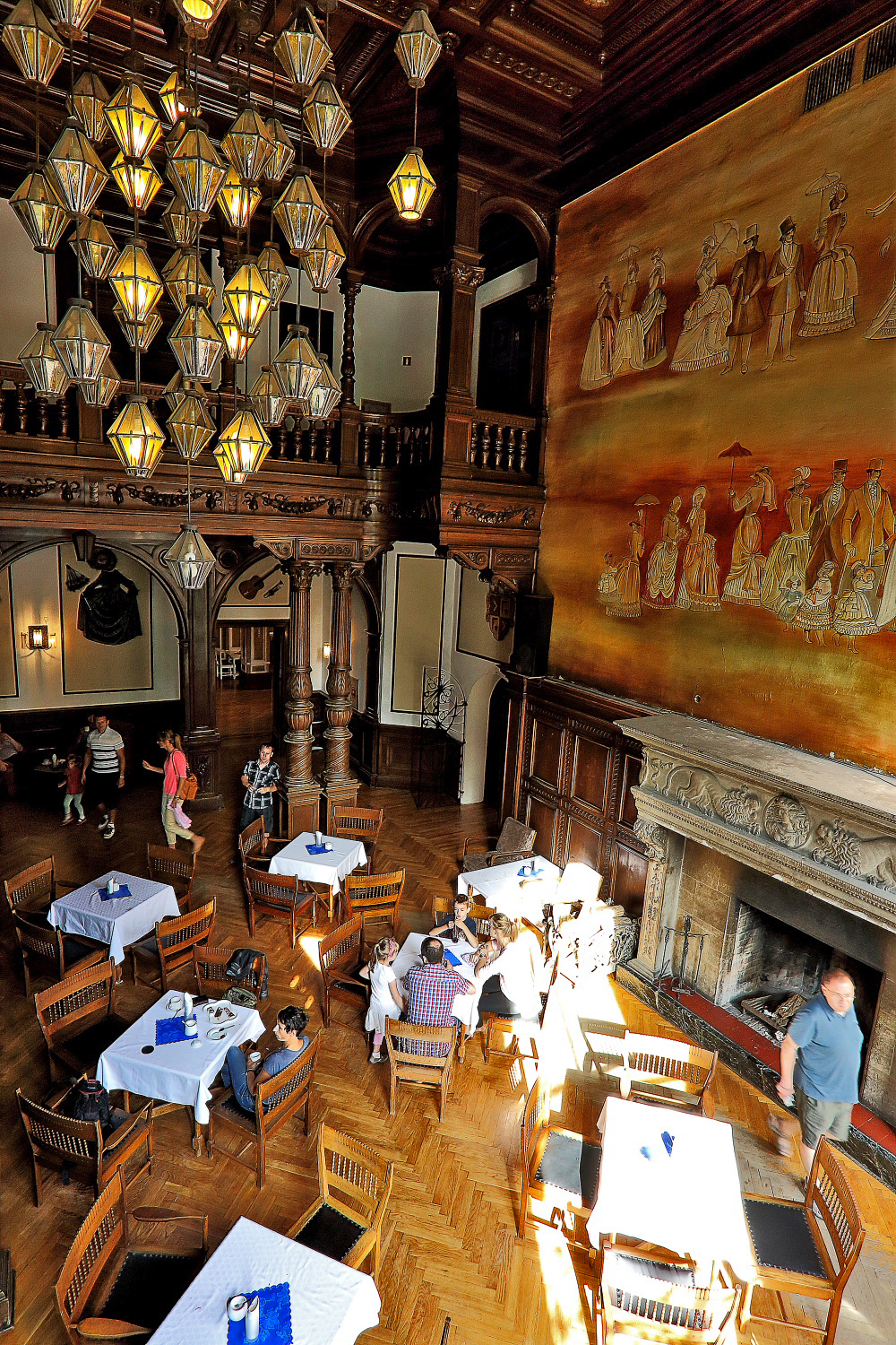 Moszna - all'interno del castello