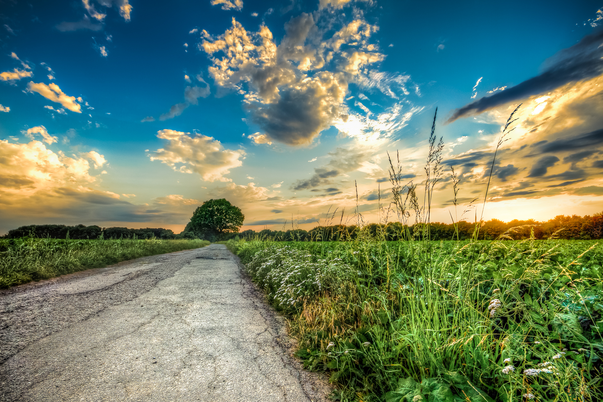 Sunset in Waterloo.be