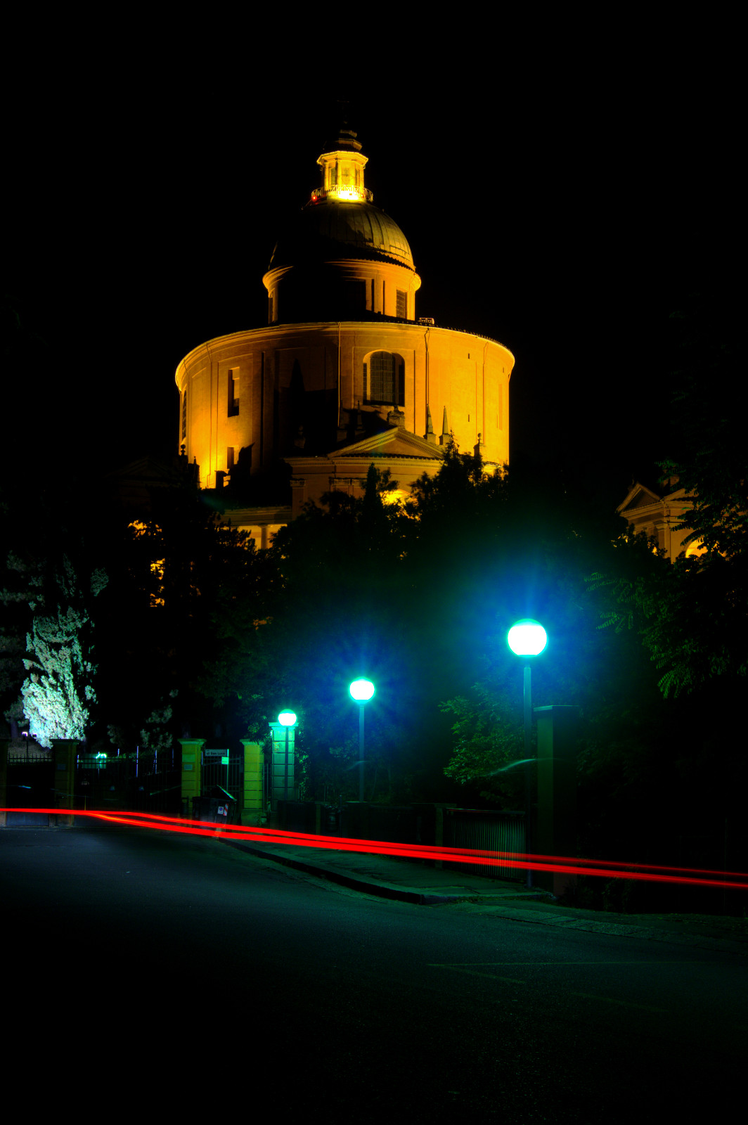 San Luca by night