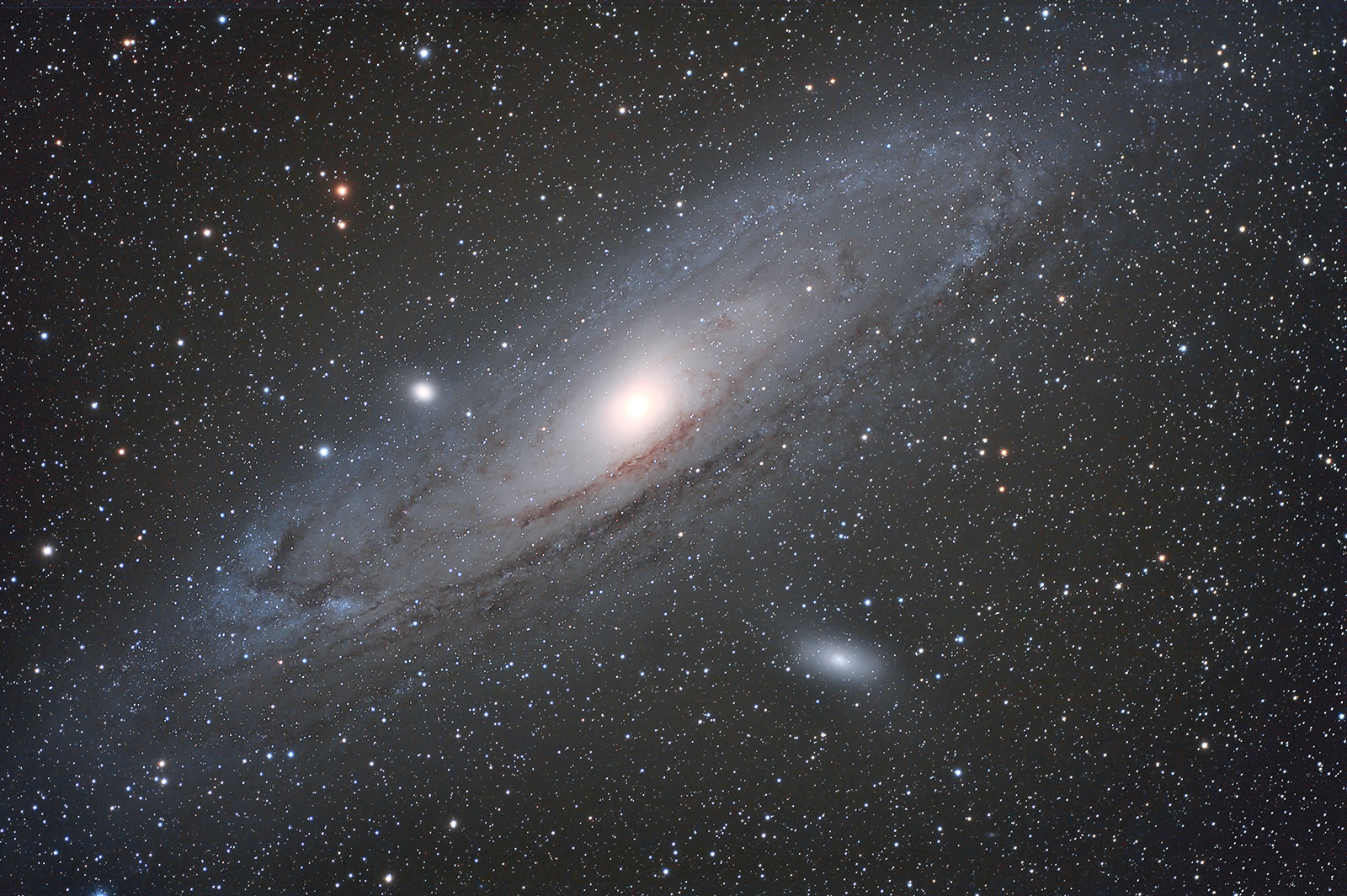 M 31