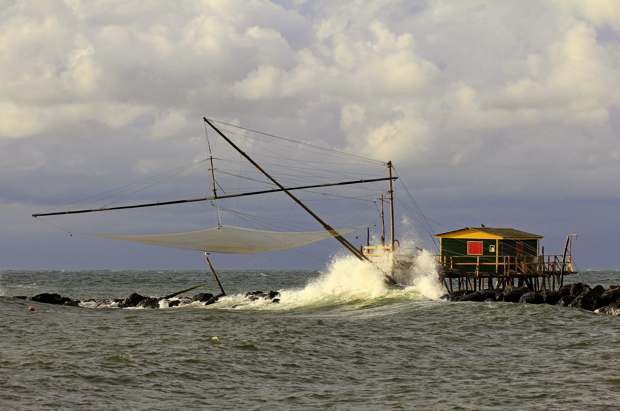 Retone nella burrasca