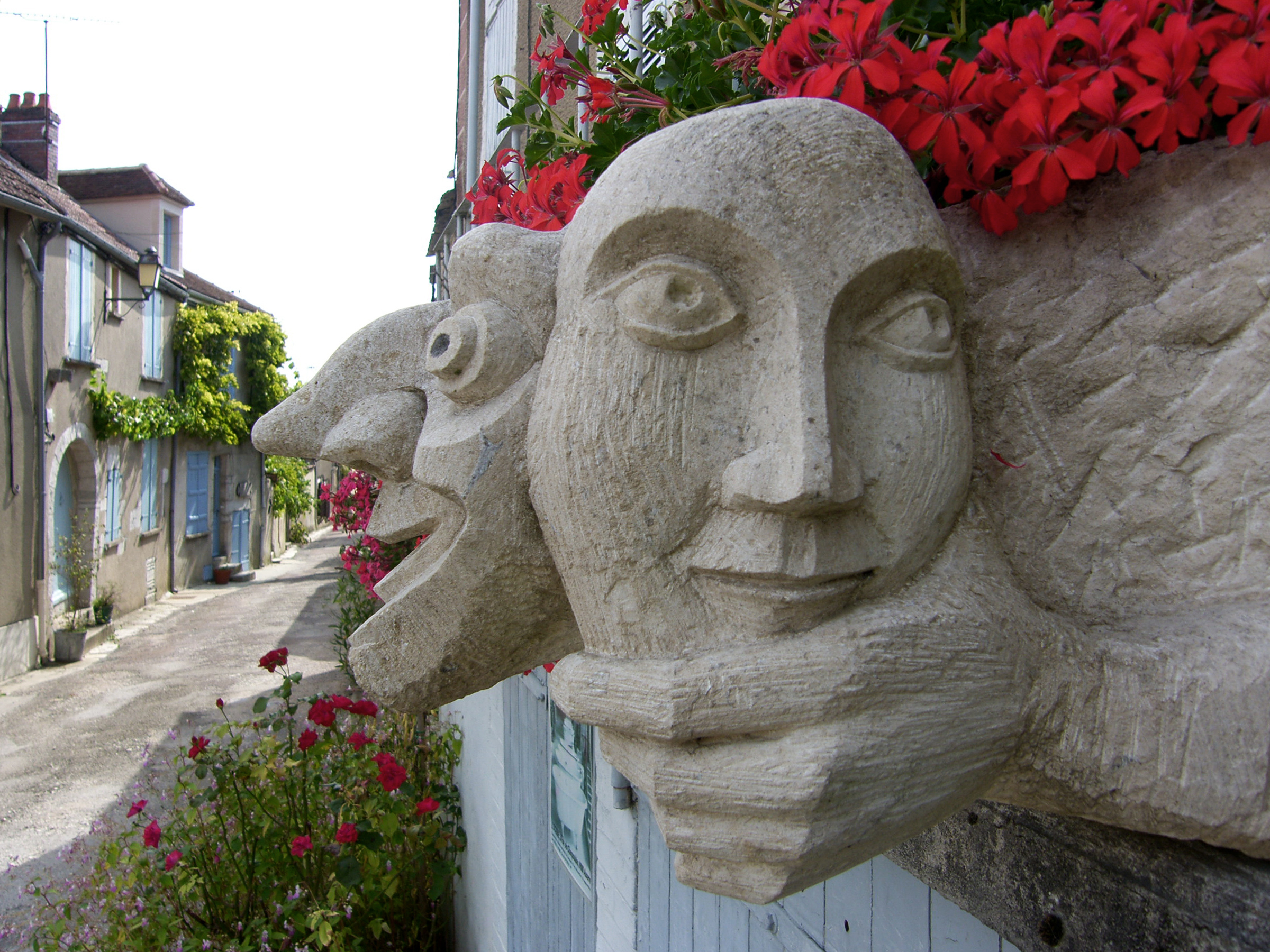 Sculture sulla via -Borgogna