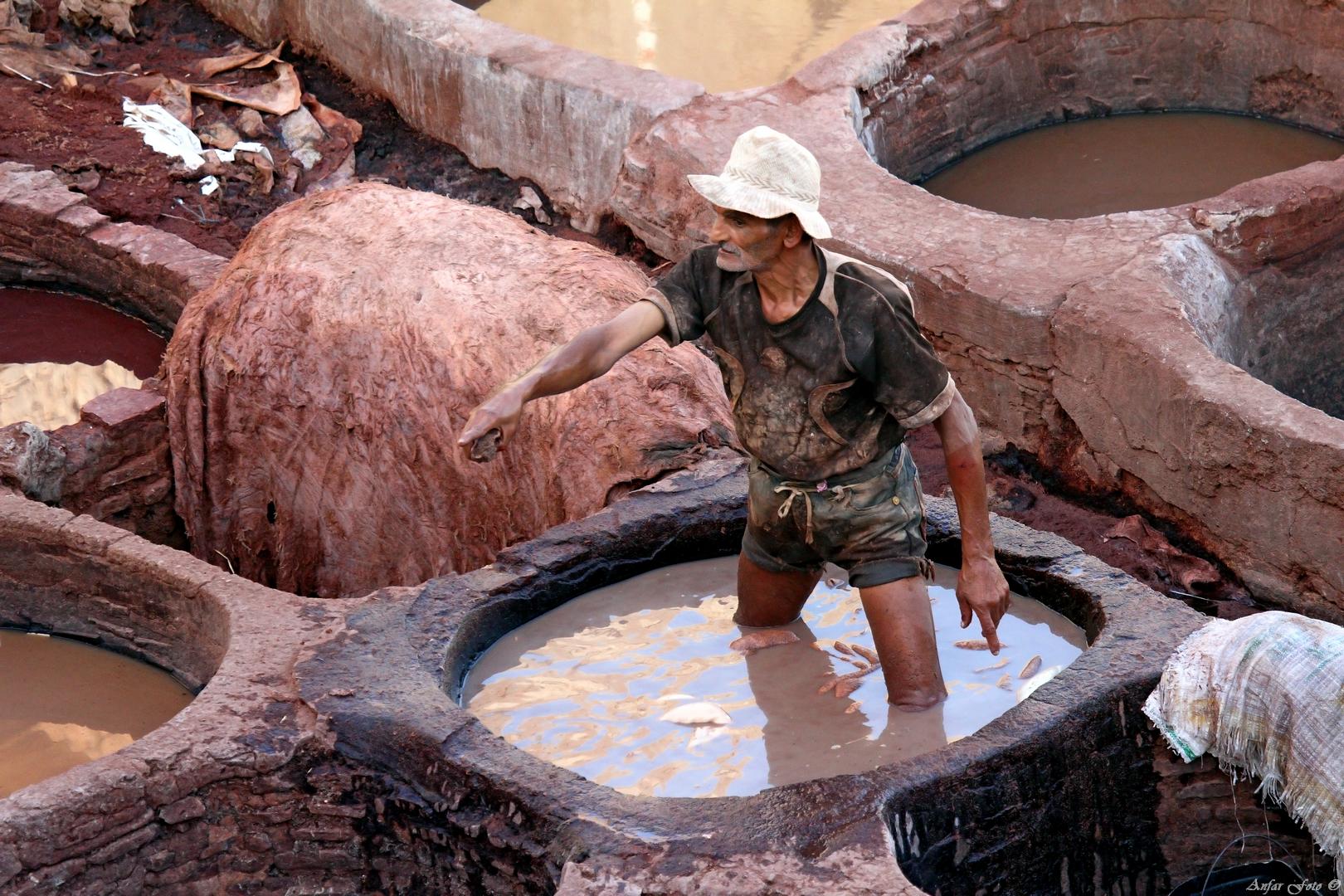 Work in tanneries