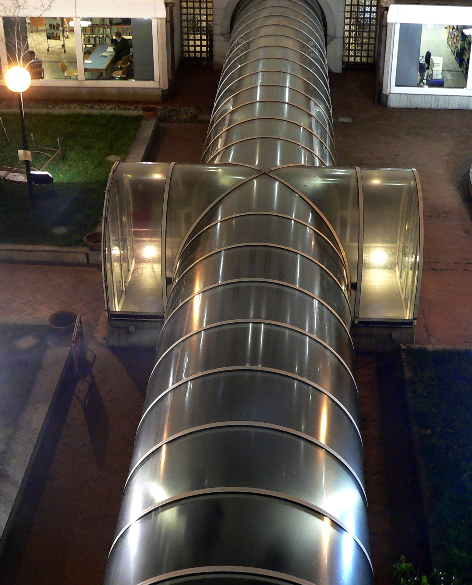 Il tunnel verso la sapienza