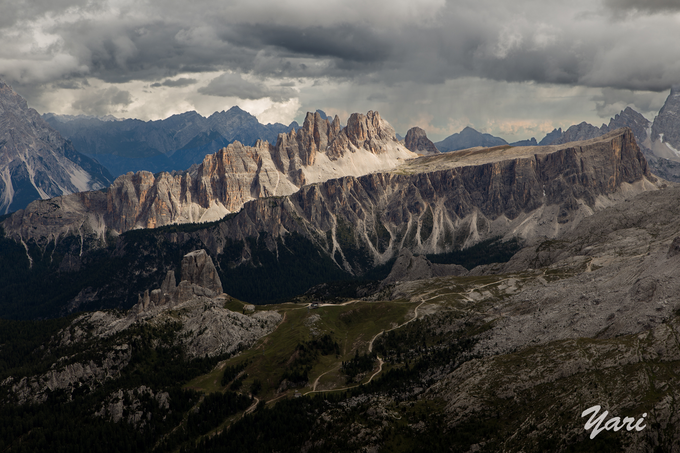 Dolomites: The Cinque Torri in the presence of giant