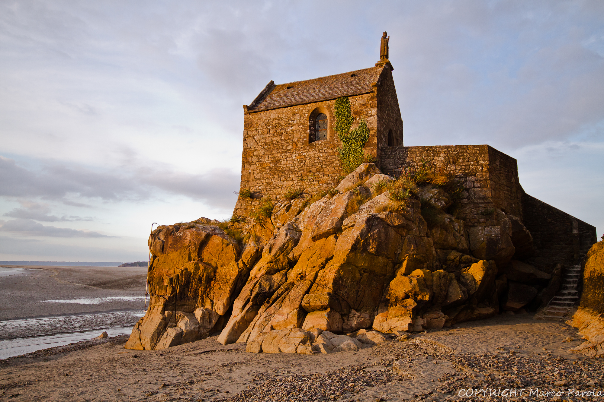 Chapel sant'uberto (mont saint michel)
