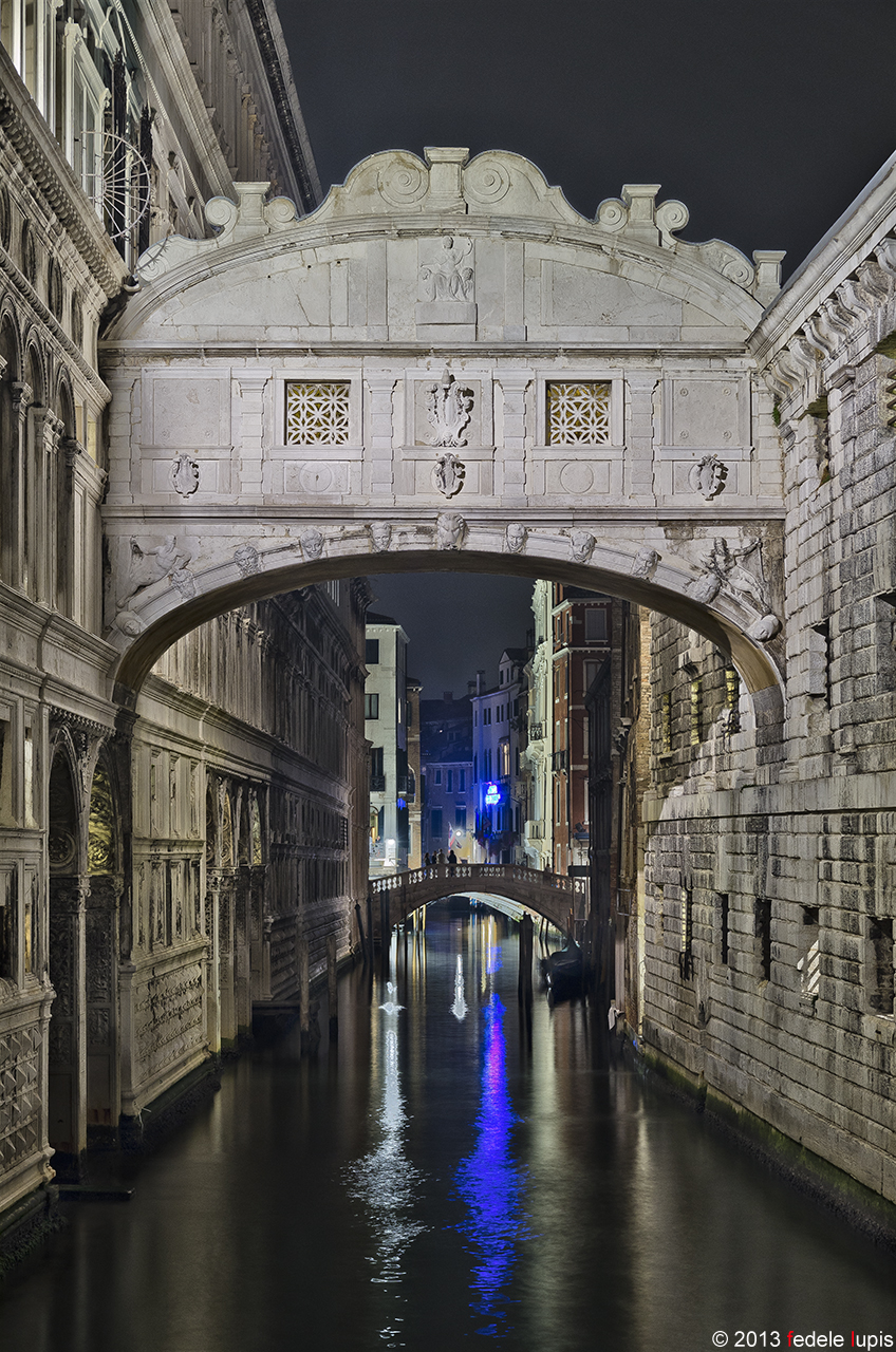 Venezia - notturno. Ponte dei Sospiri....un classico!