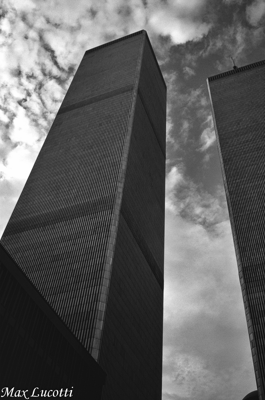 Twin tower (1991)