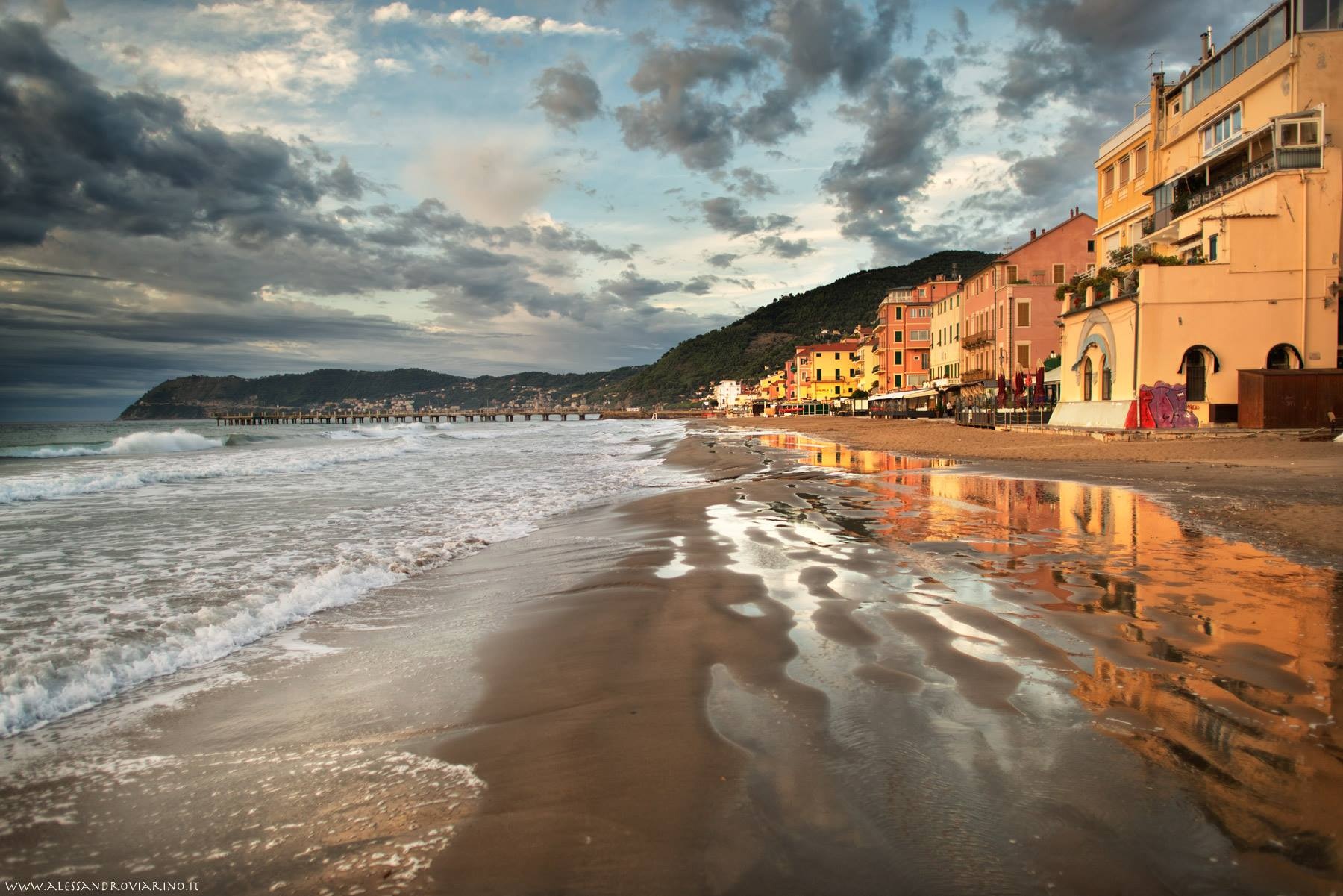 Alassio, reflections on high tide