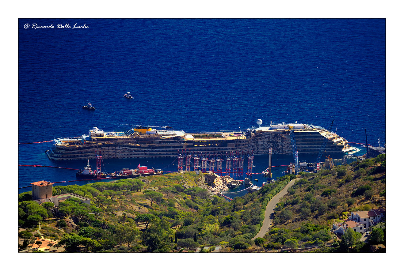 Costa Concordia 4