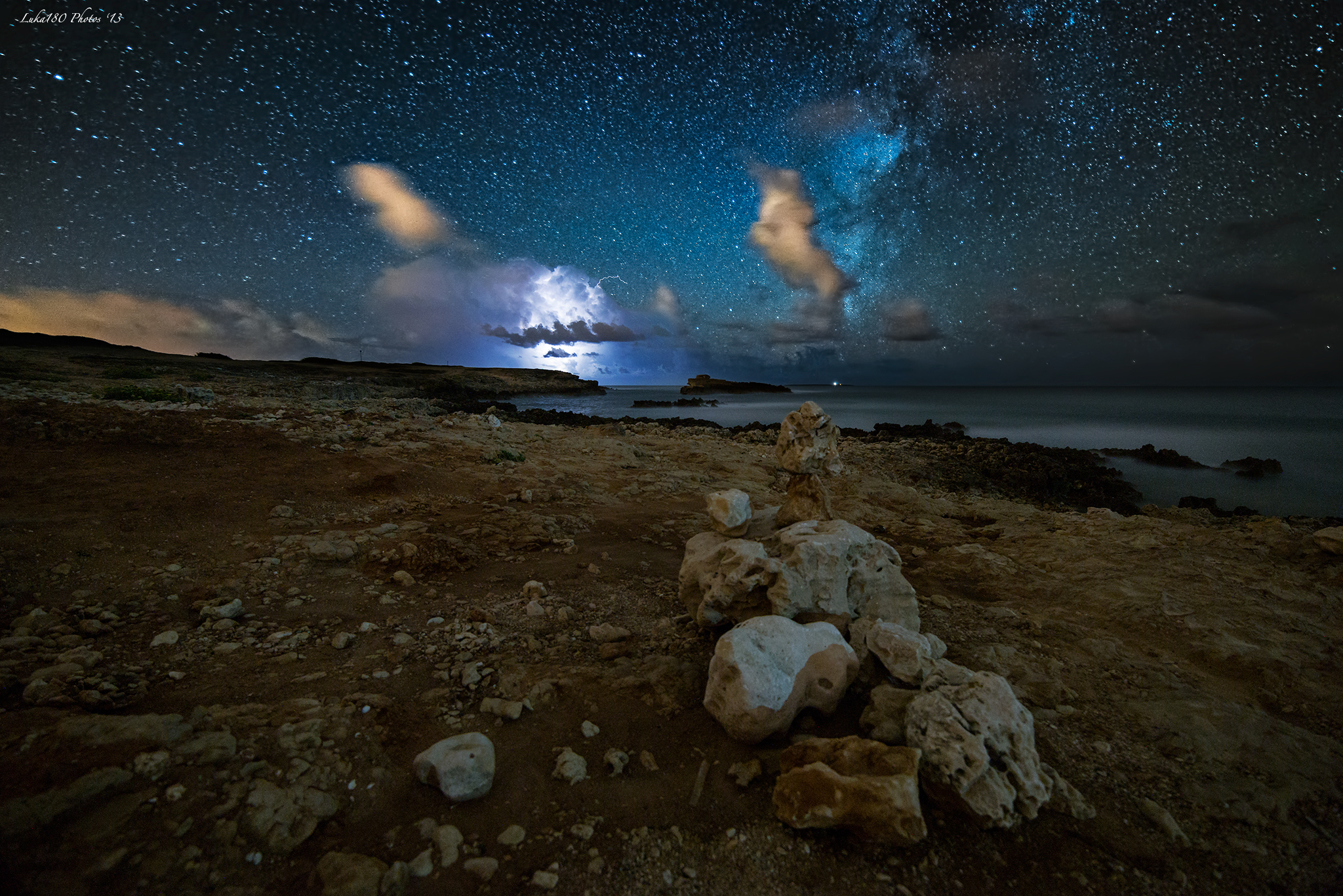 Fulmini e Vai Lattea a Capo Mannu