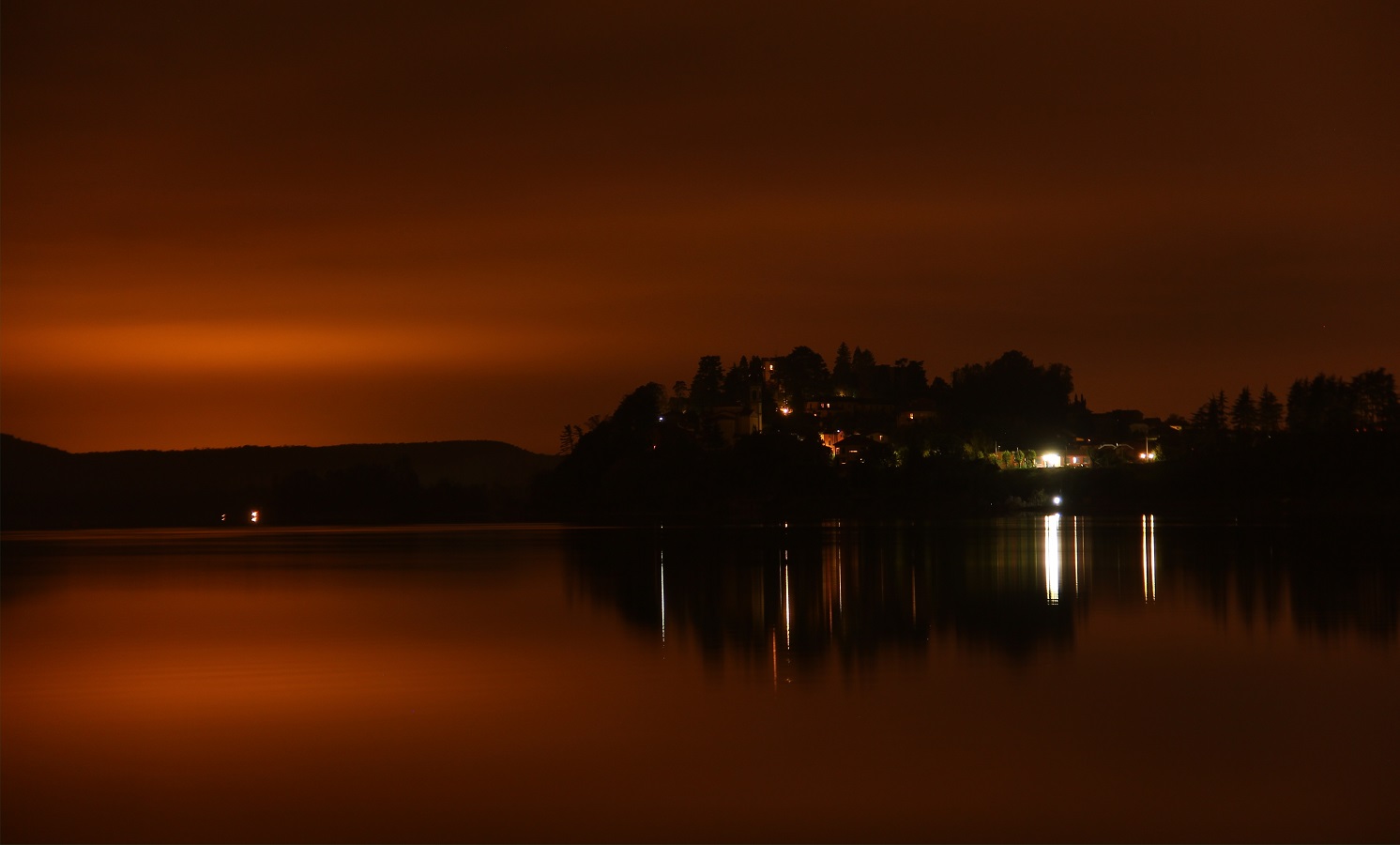 Night Lake Varese