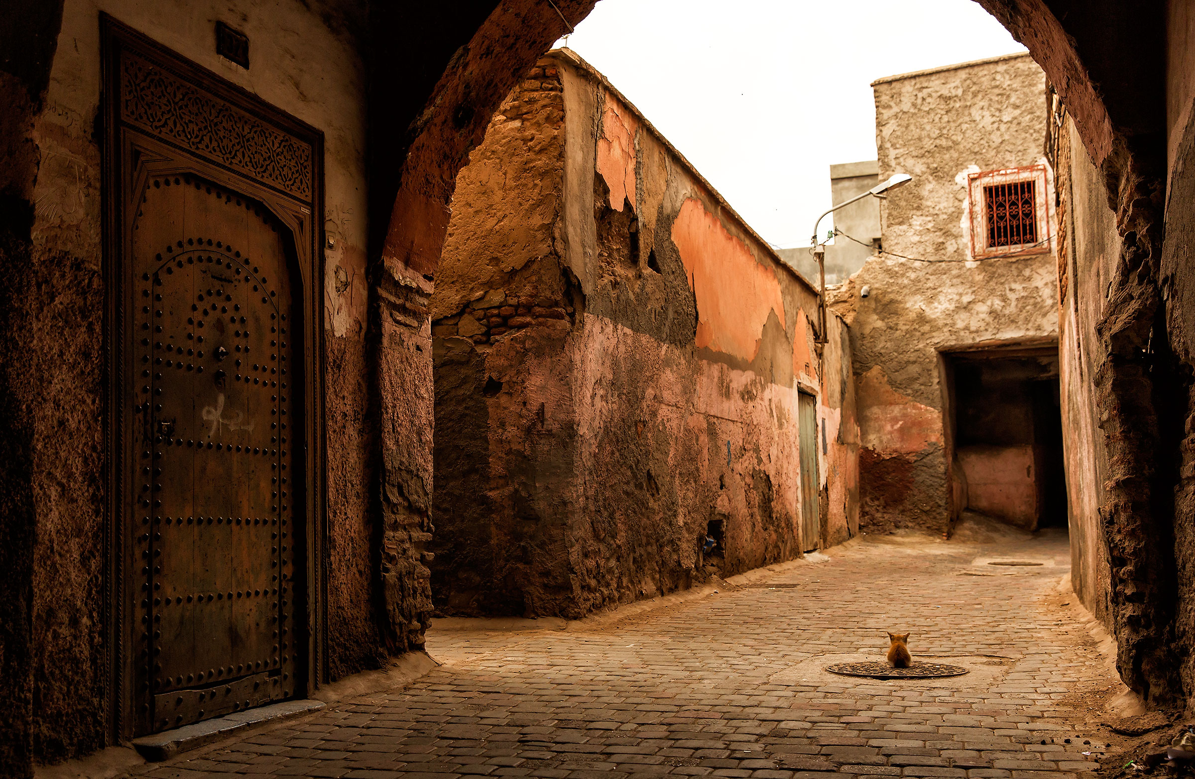 Lost among the narrow streets of Marrakech Souk
