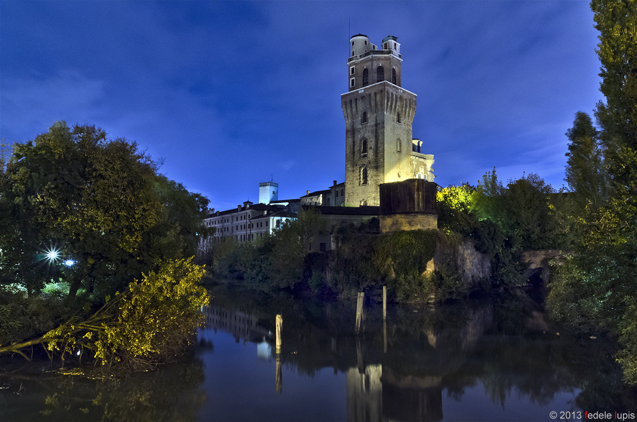 Padova, notturno. La specola.