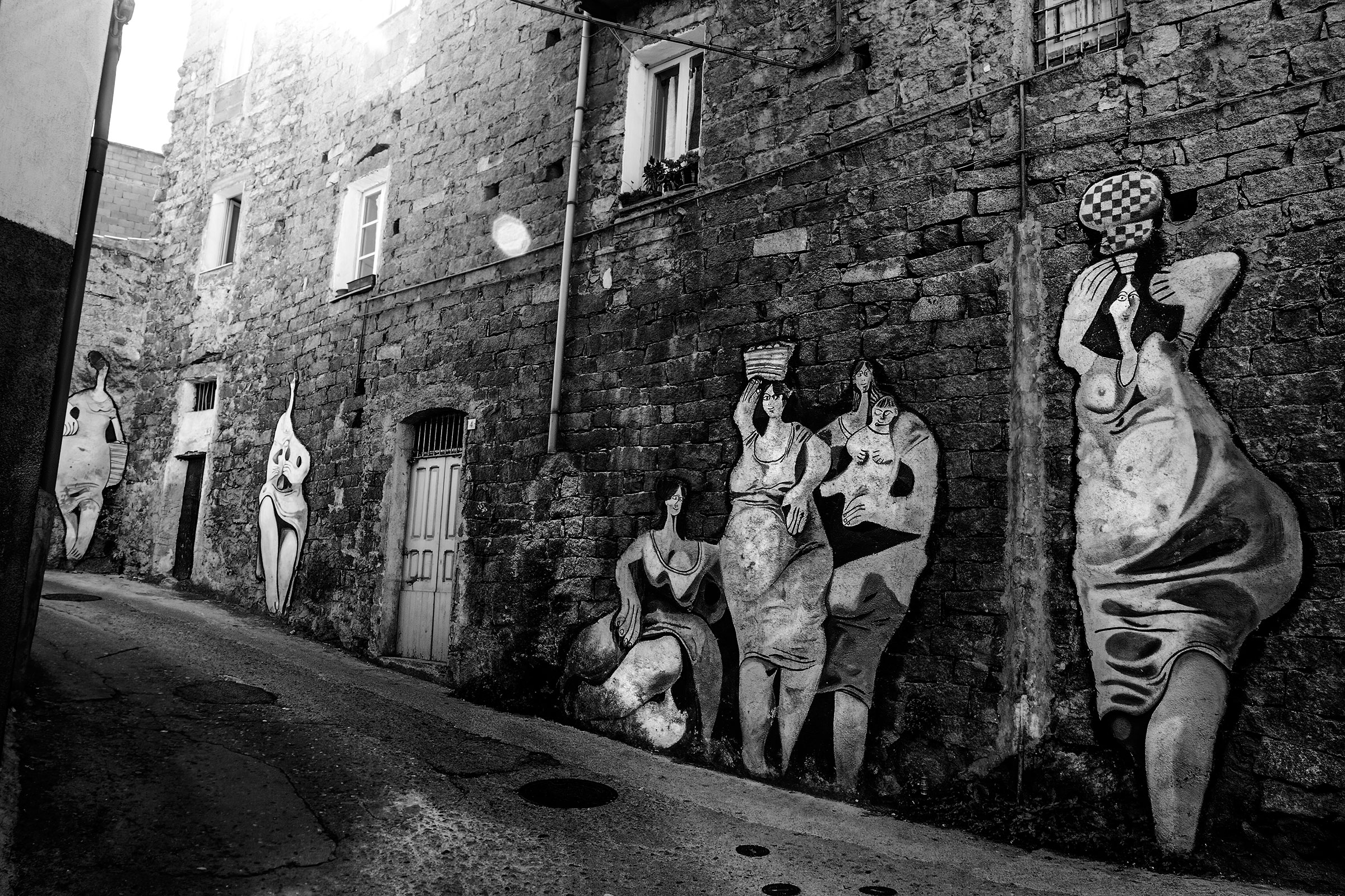 Per le vie di Orgosolo