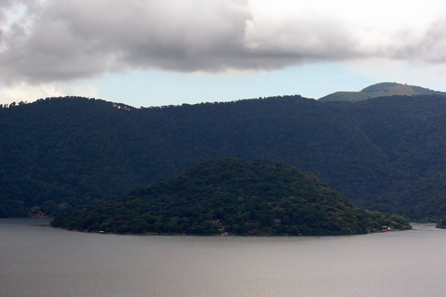 Isla Teopán, Lago de Coatepeque