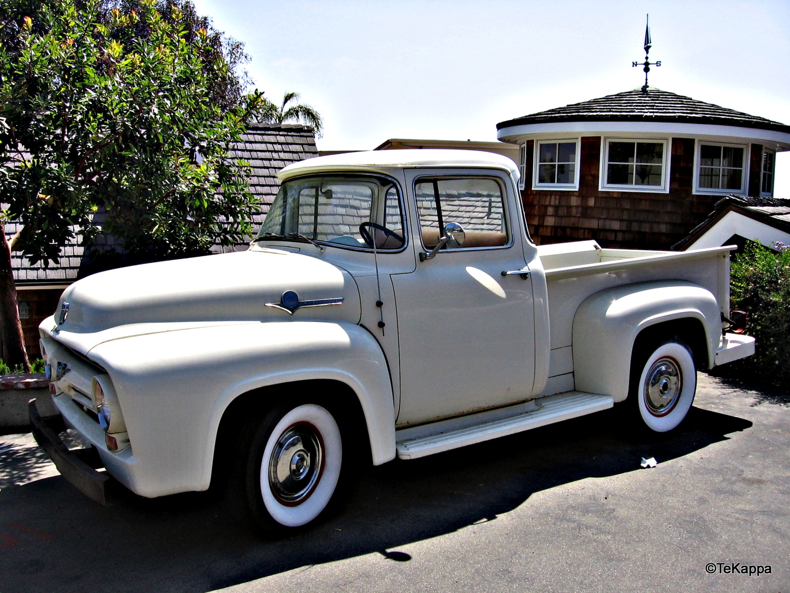 Ford Pickup