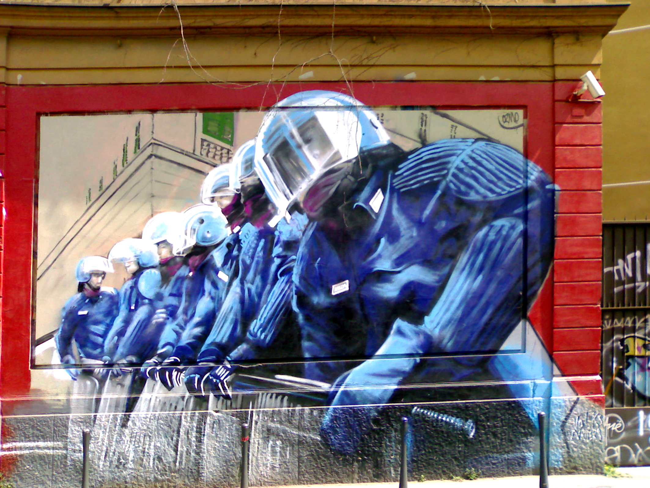 Murals in Milan is no longer visible, it was in Via Bramante