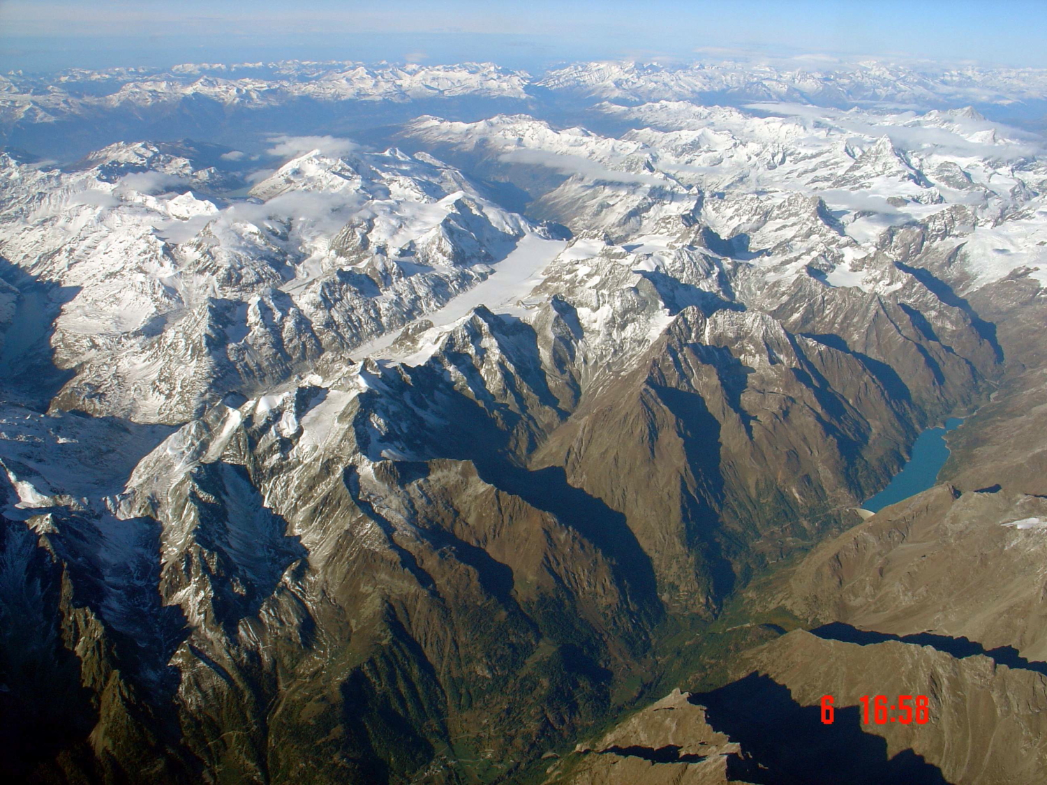 Alpi  viste dall'aereo