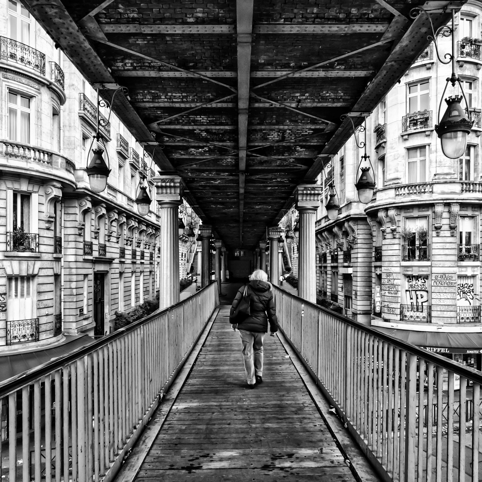 Paris - pont de Bir Hakeim