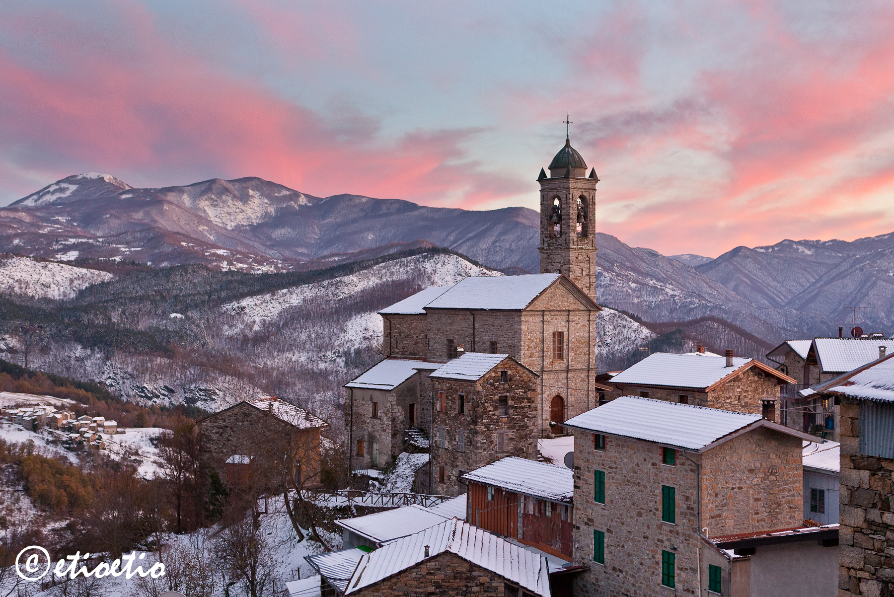 Castelcanafurone al vespero