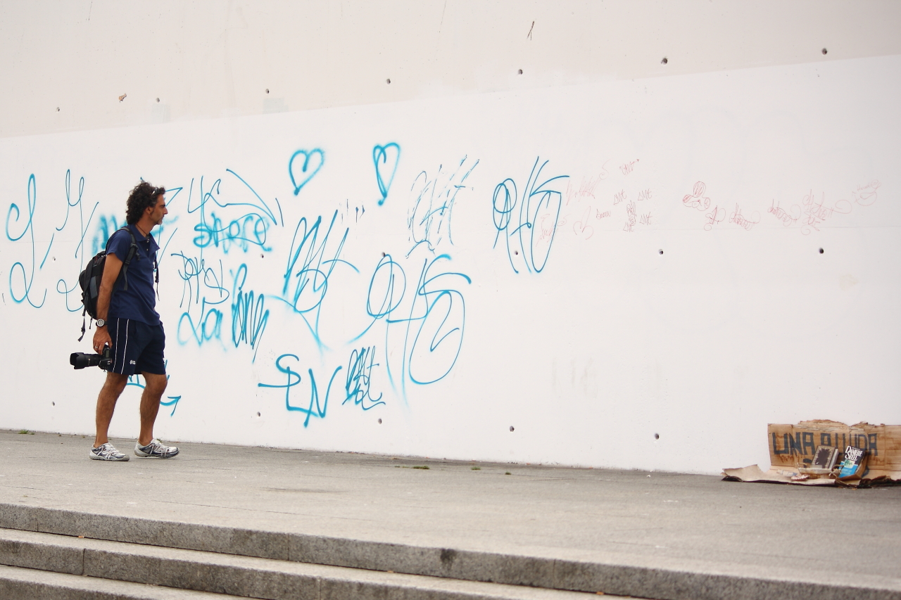 Photographer and graffiti