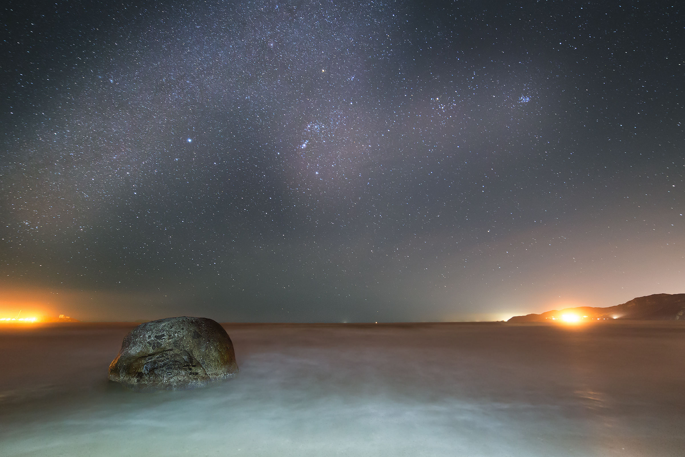Tra il mare e le stelle