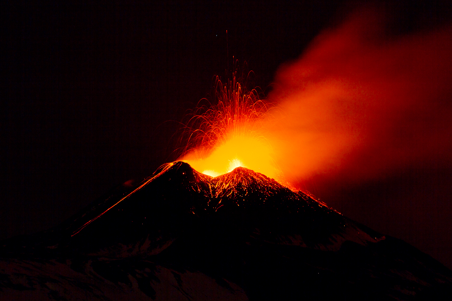 new photos from the southeast crater