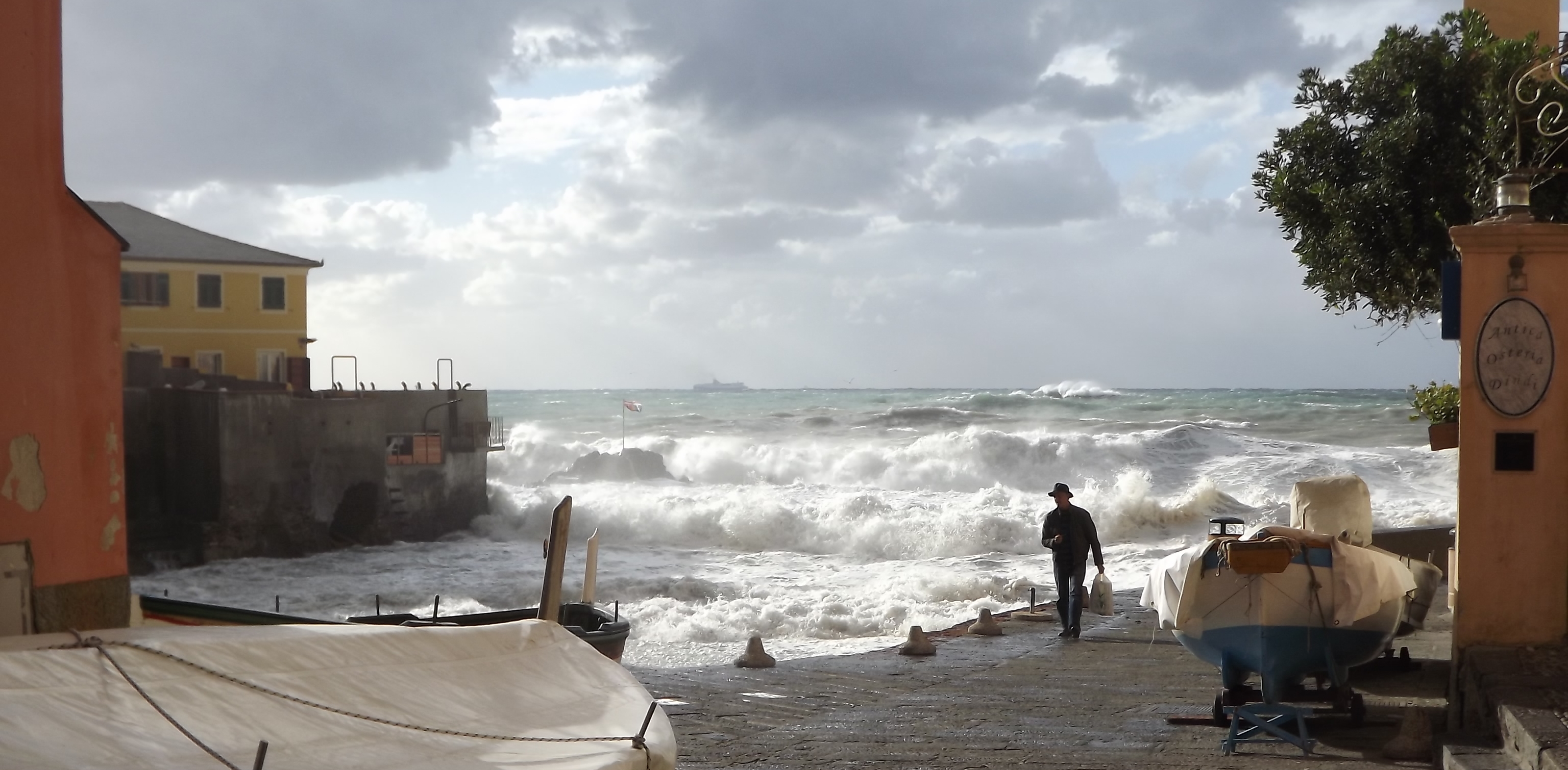mareggiata Boccadasse, ottobre 2012