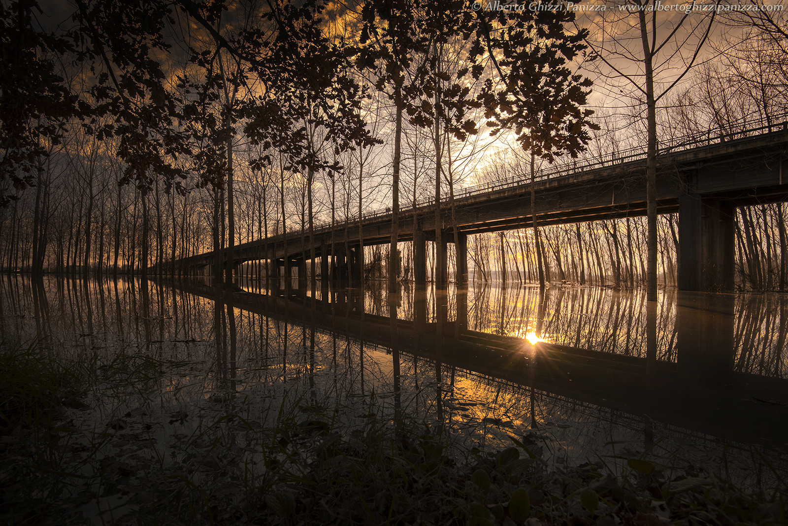 Il sole sotto il ponte