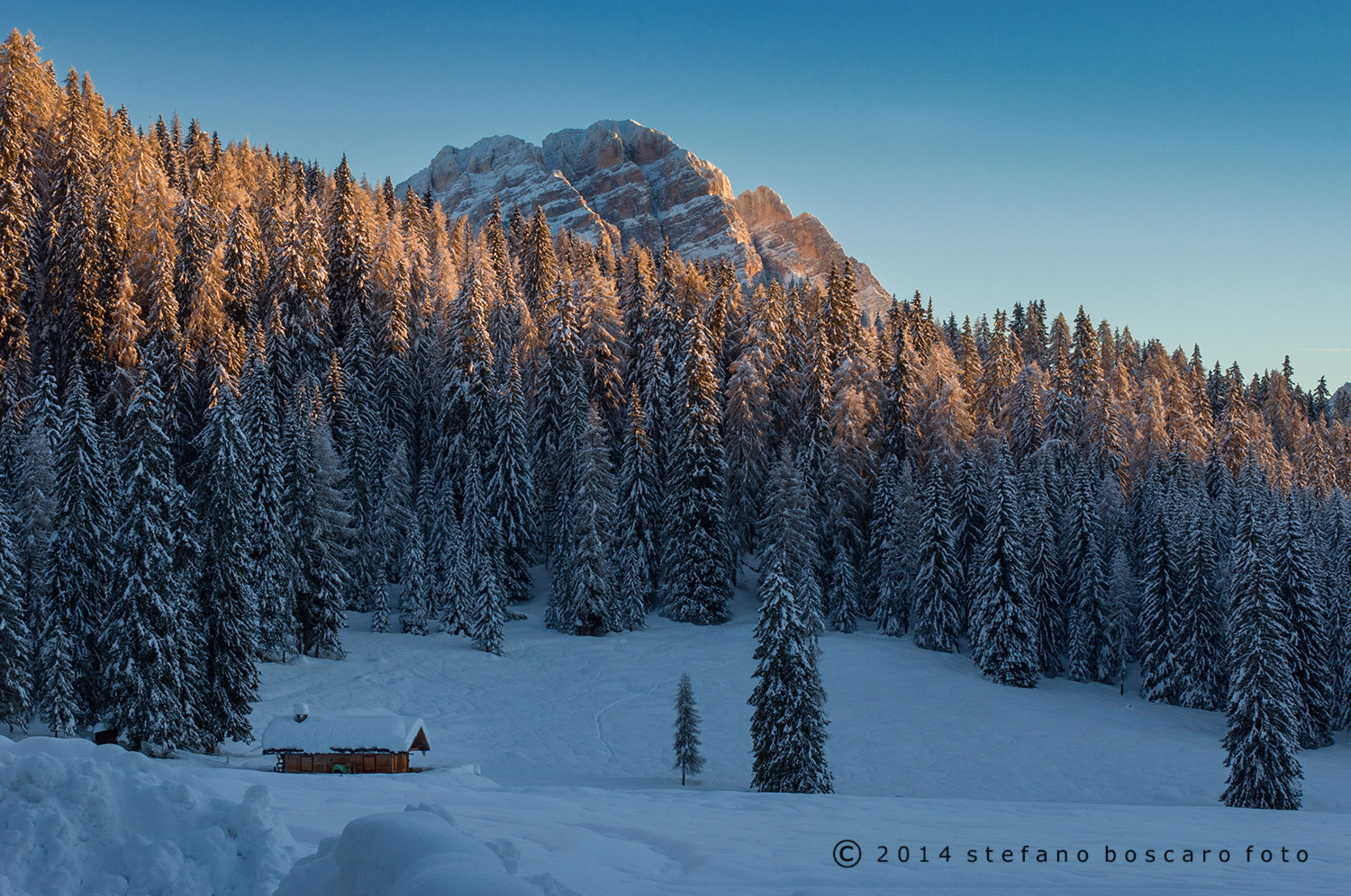 Alba a Peziè de parù, passo Giau