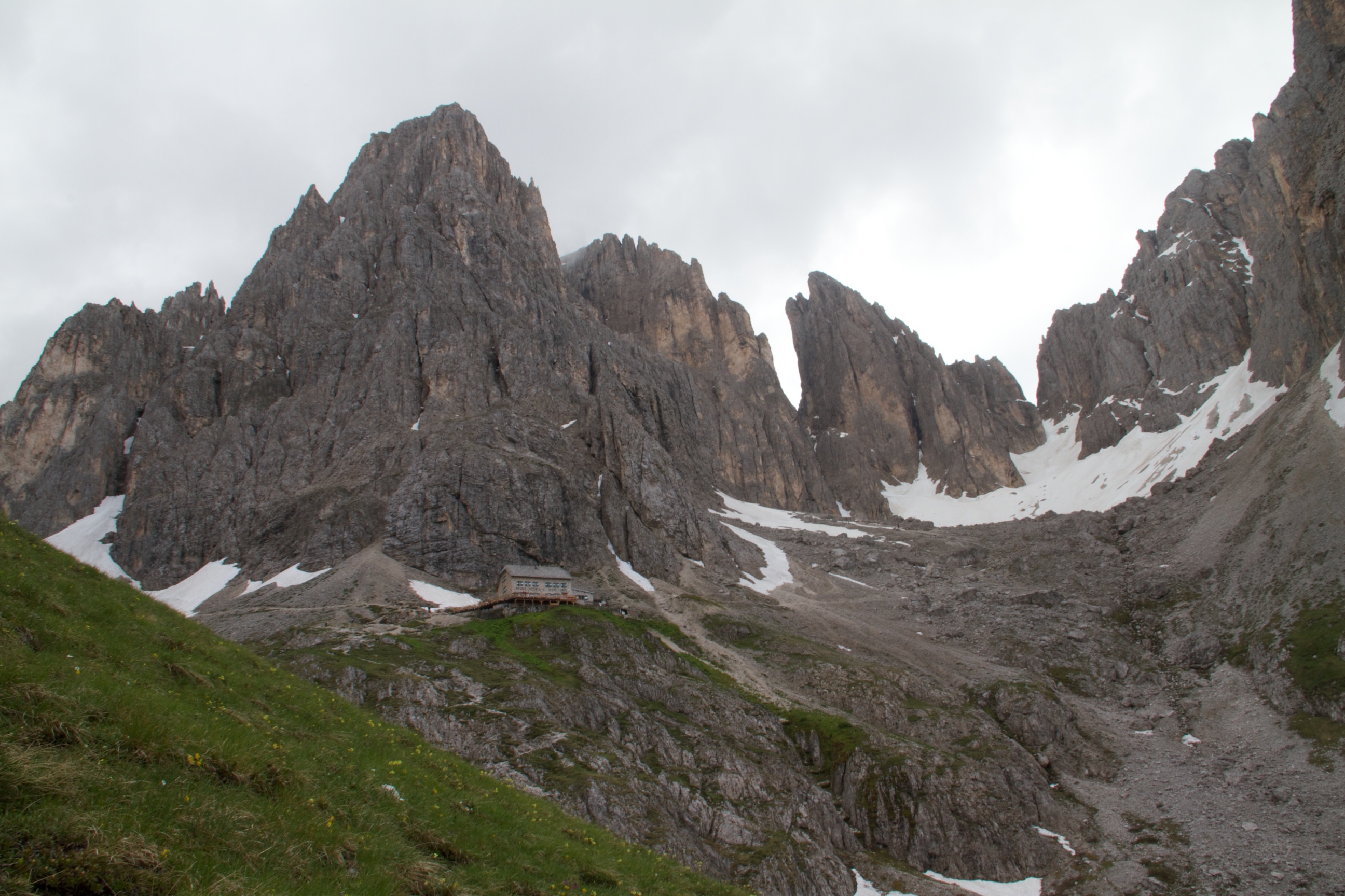 dolomites refuge vicenza