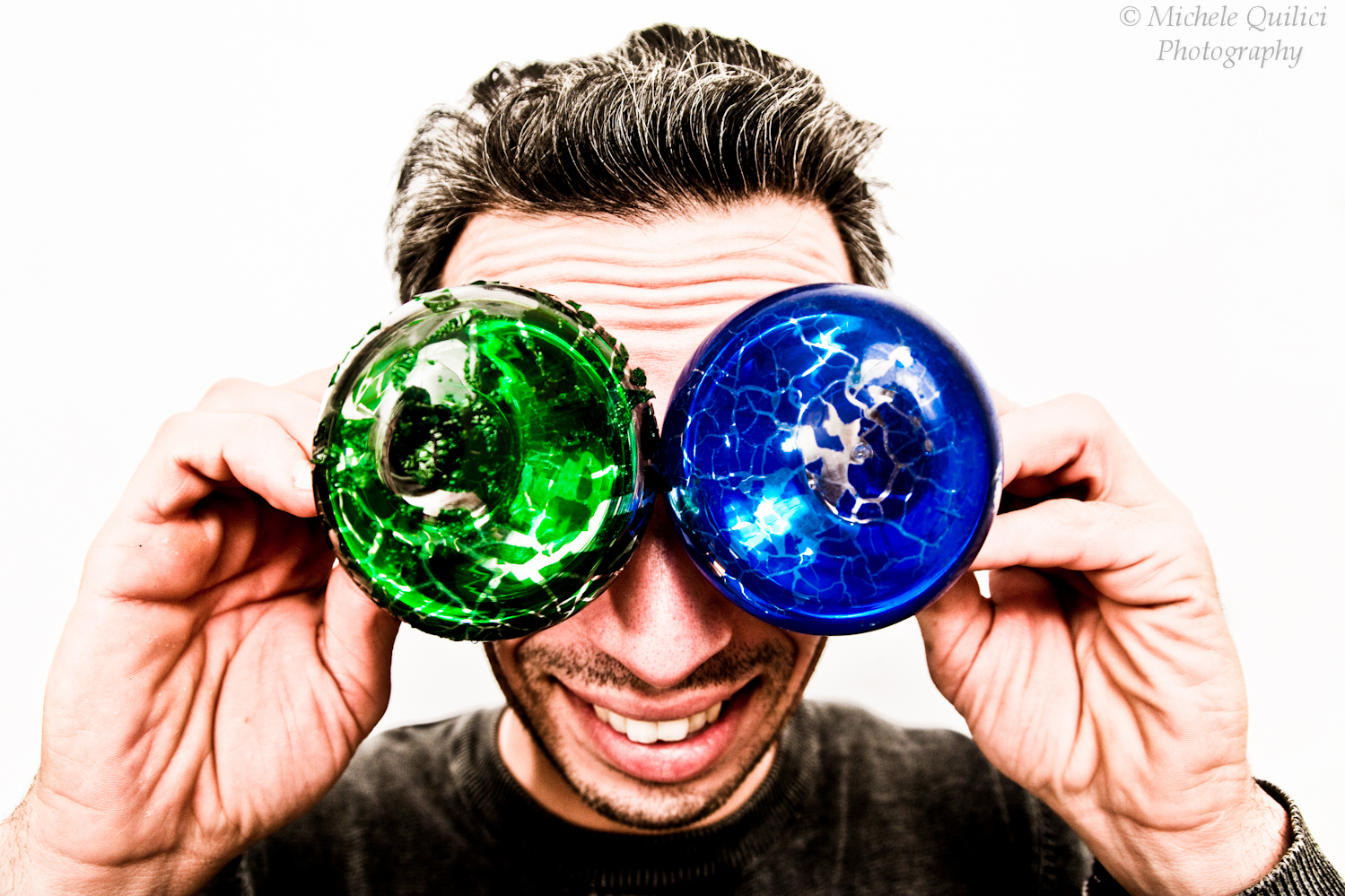 Due occhi grandi così